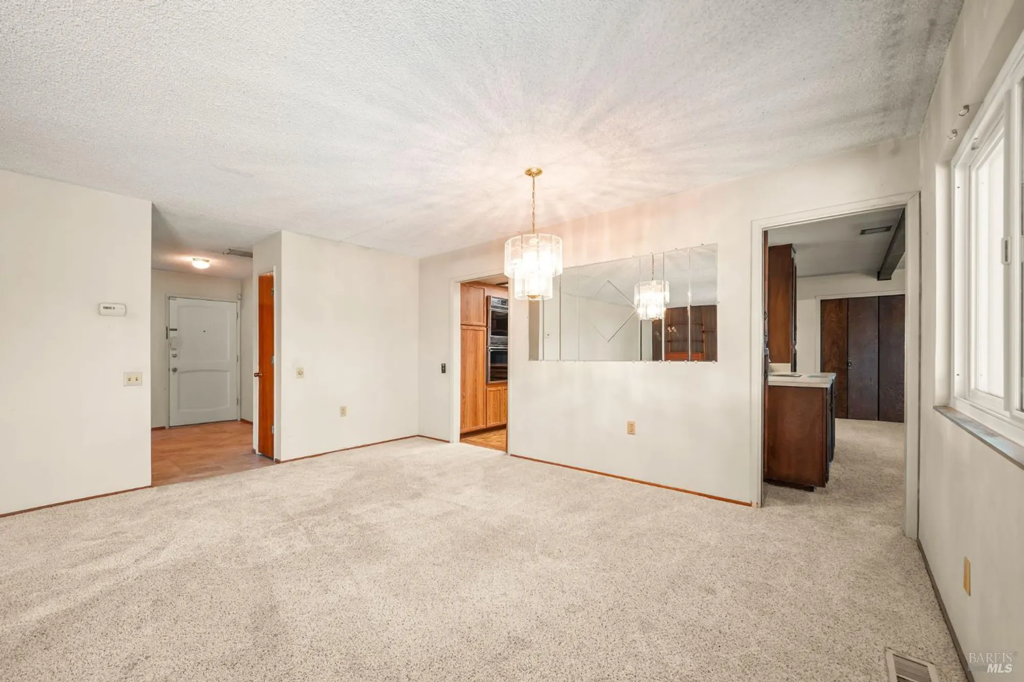 Property Slideshow image 22 of 41 | 202 olympic cir, Vacaville, CA, 95687