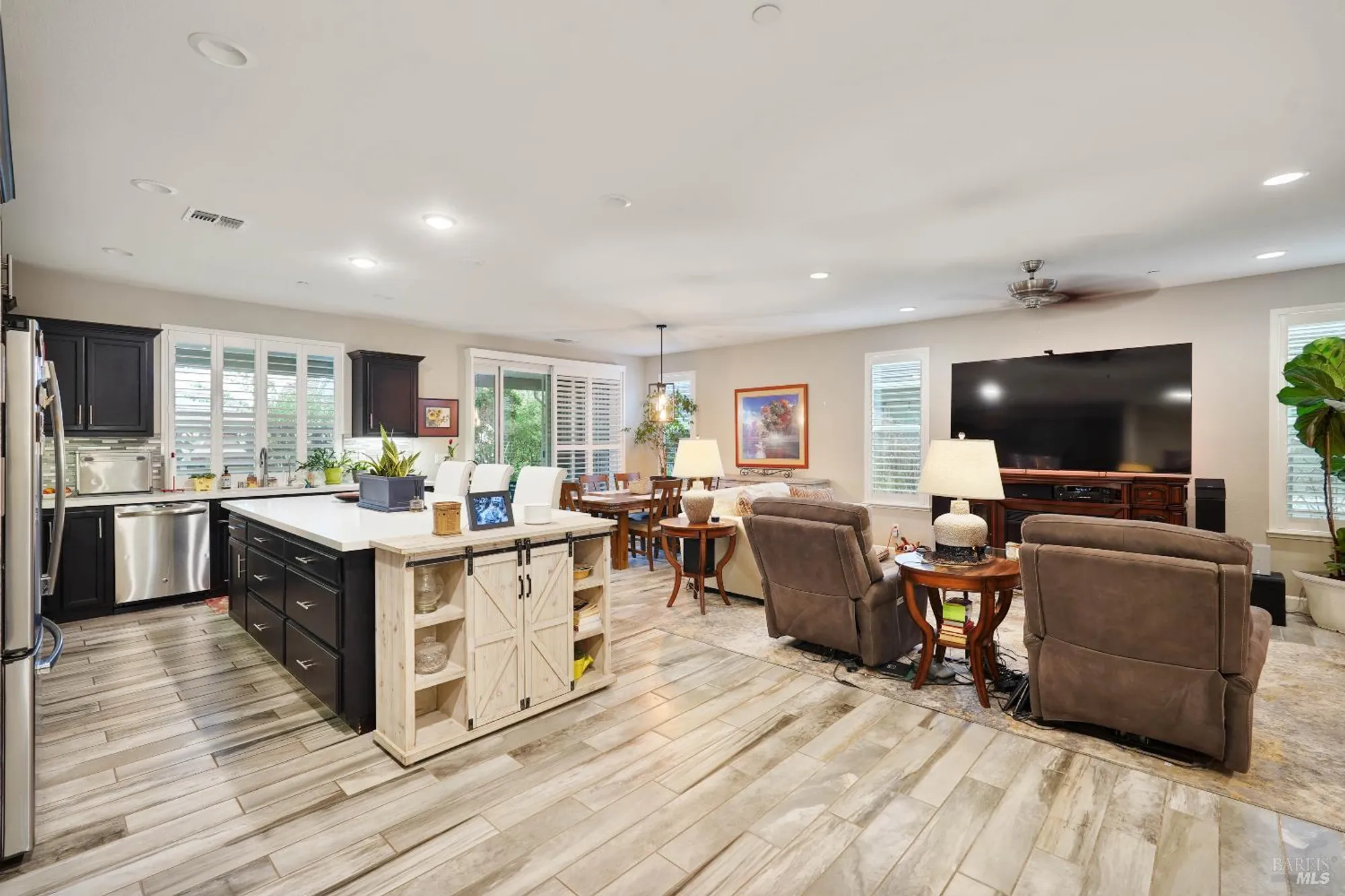 Property Slideshow image 10 of 57 | 228 shearwater dr, Rio Vista, CA, 94571