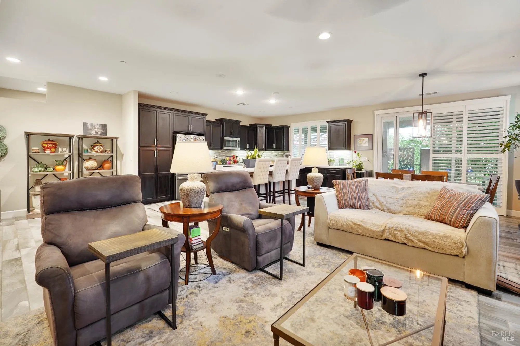 Property Slideshow image 9 of 57 | 228 shearwater dr, Rio Vista, CA, 94571