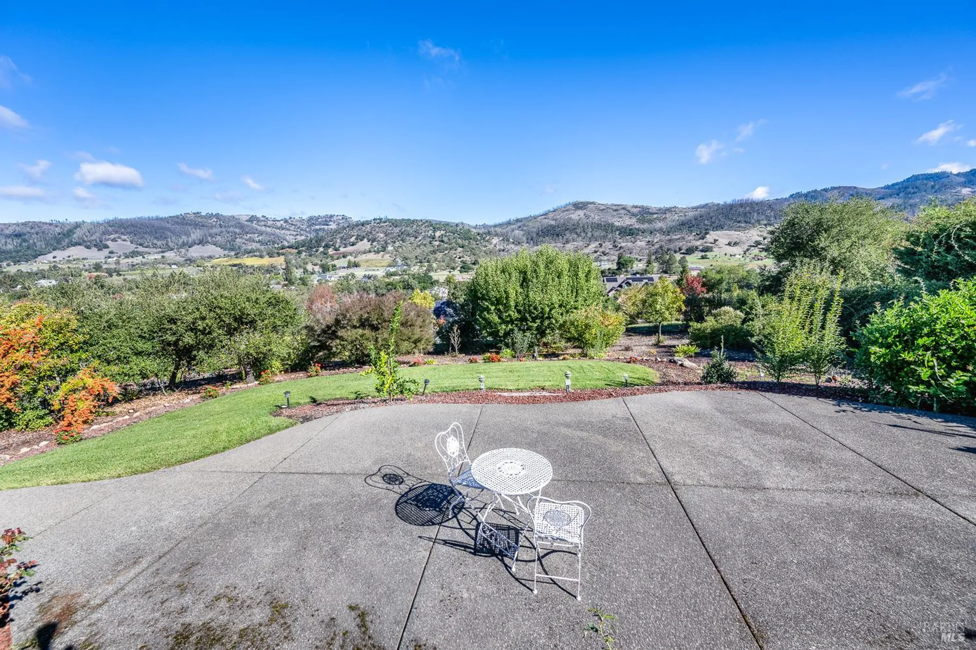 Property Slideshow image 25 of 26 | 6317 meadowridge dr, Santa Rosa, CA, 95409