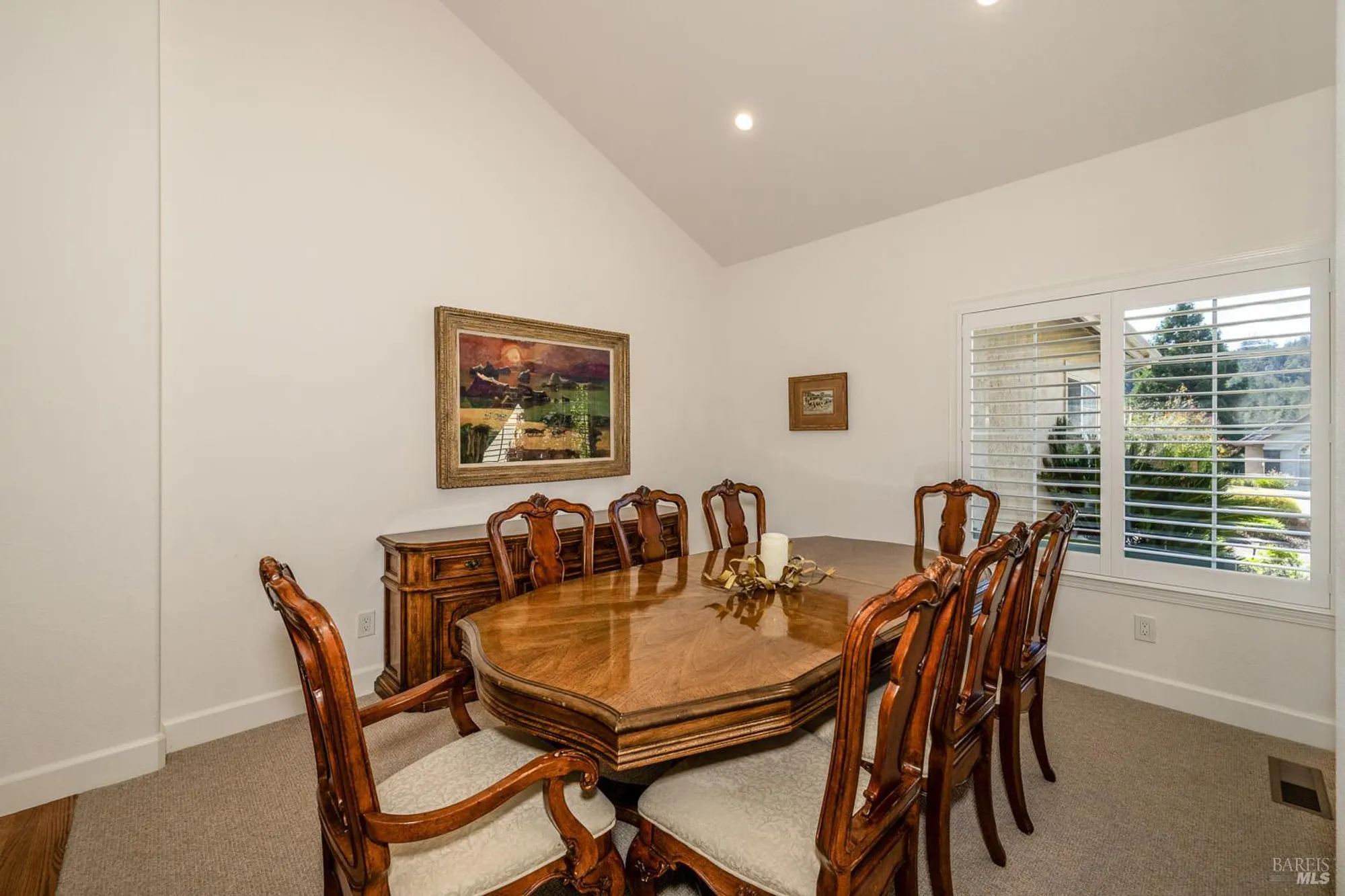 Property Slideshow image 11 of 26 | 6317 meadowridge dr, Santa Rosa, CA, 95409