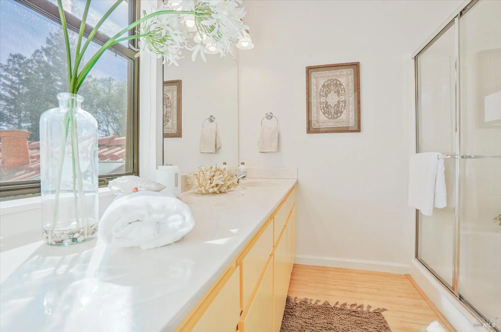 Property Slideshow image 13 of 21 | 36 fountain grove cir, Napa, CA, 94558