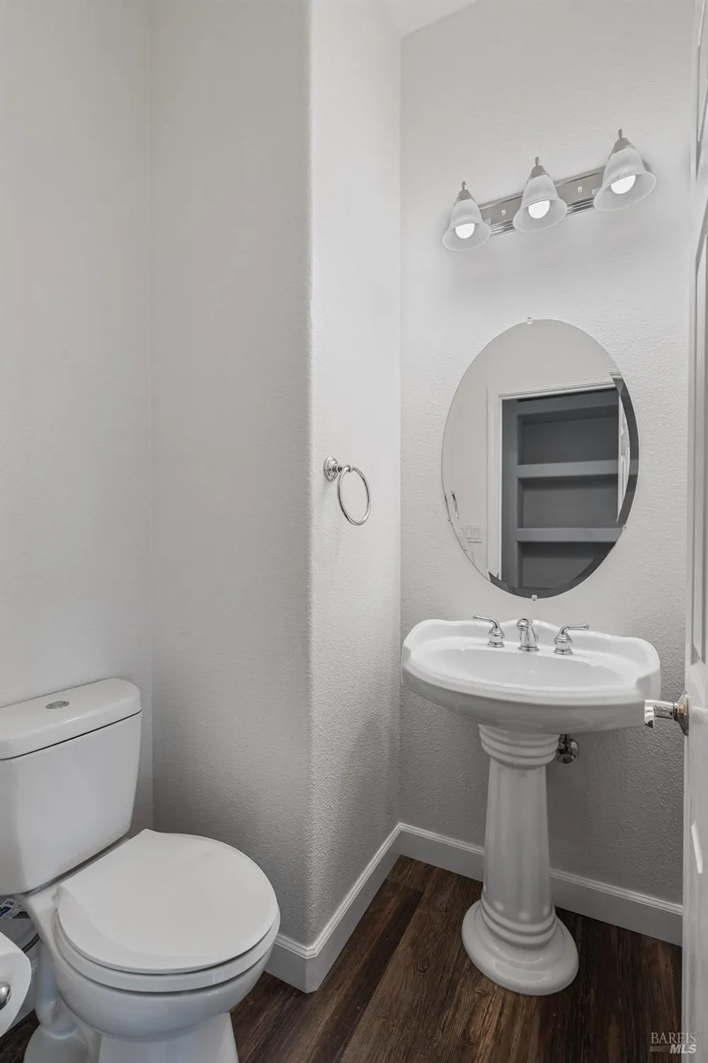 Property Slideshow image 43 of 54 | 350 canyon spring dr, Rio Vista, CA, 94571