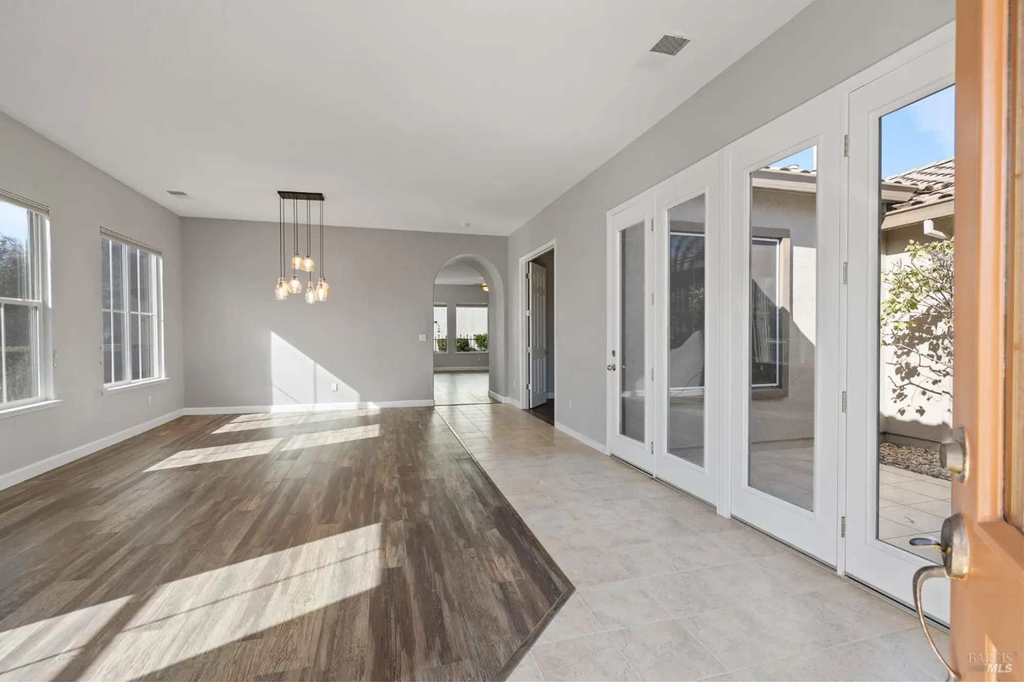 Property Slideshow image 8 of 54 | 350 canyon spring dr, Rio Vista, CA, 94571