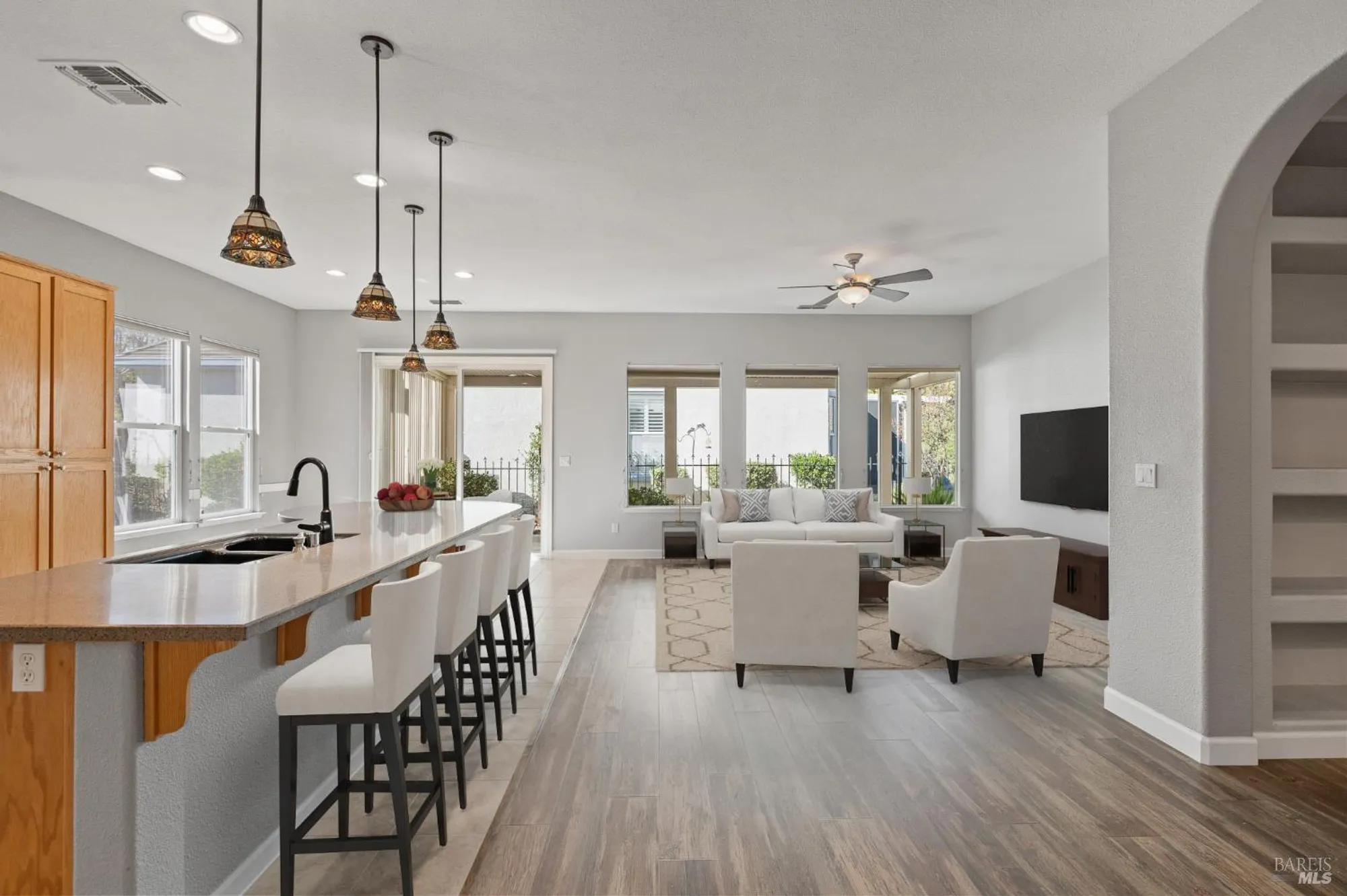 Property Slideshow image 12 of 54 | 350 canyon spring dr, Rio Vista, CA, 94571