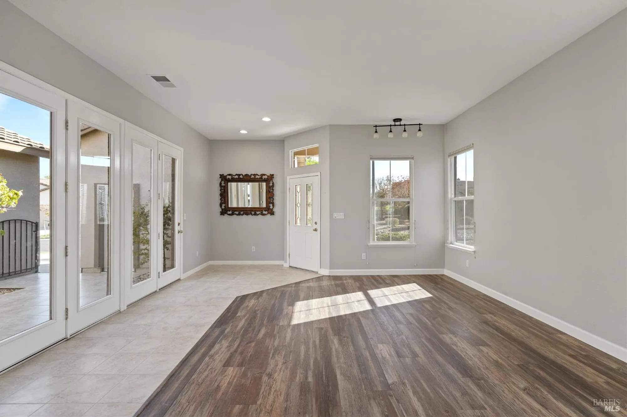 Property Slideshow image 10 of 54 | 350 canyon spring dr, Rio Vista, CA, 94571