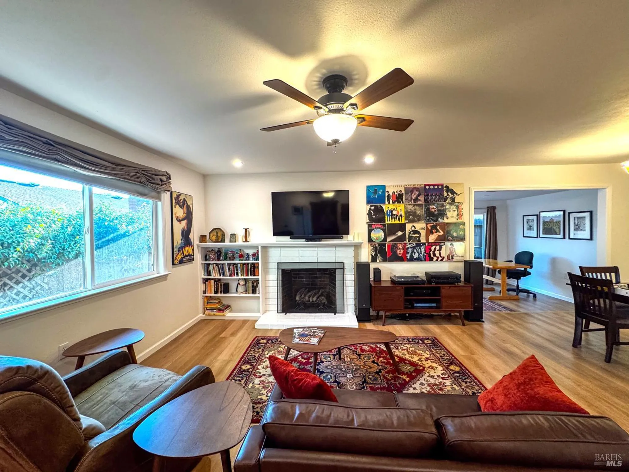 Property Slideshow image 13 of 19 | 25 temelec cir, Sonoma, CA, 95476
