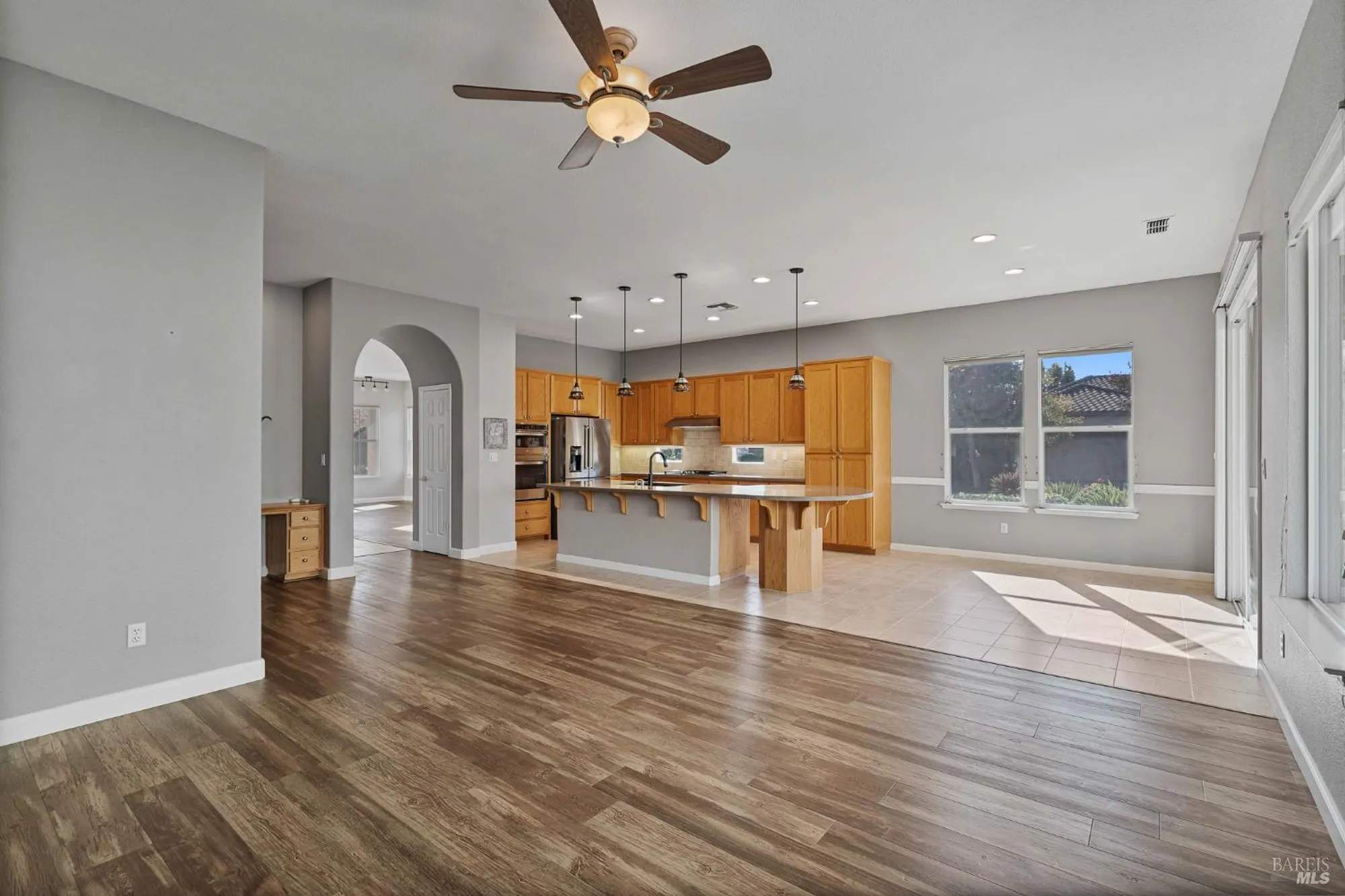 Property Slideshow image 16 of 54 | 350 canyon spring dr, Rio Vista, CA, 94571