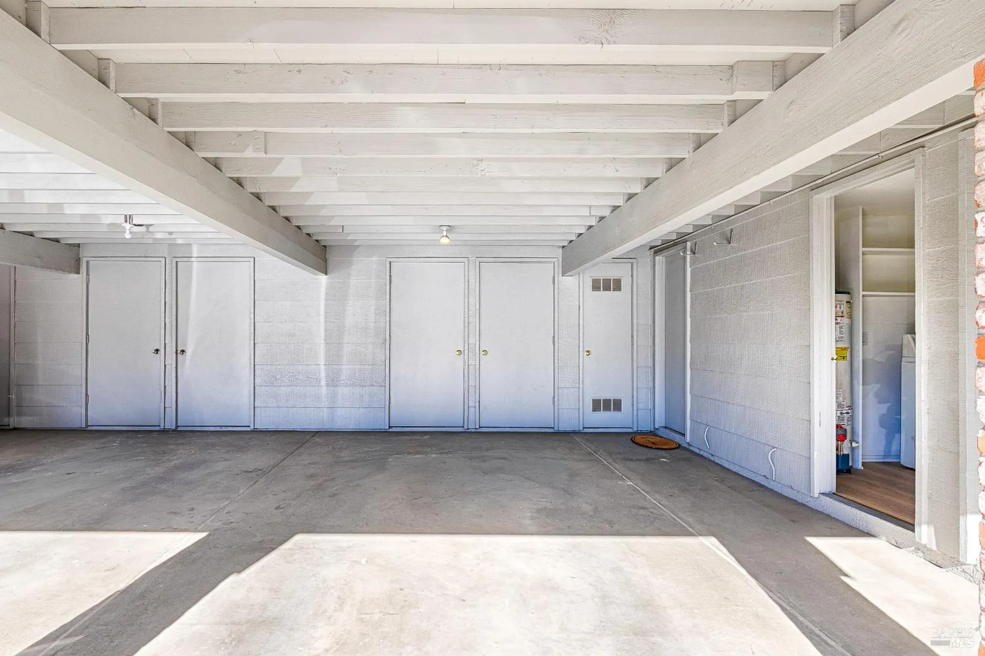 Property Slideshow image 31 of 38 | 199 white oak dr, Santa Rosa, CA, 95409