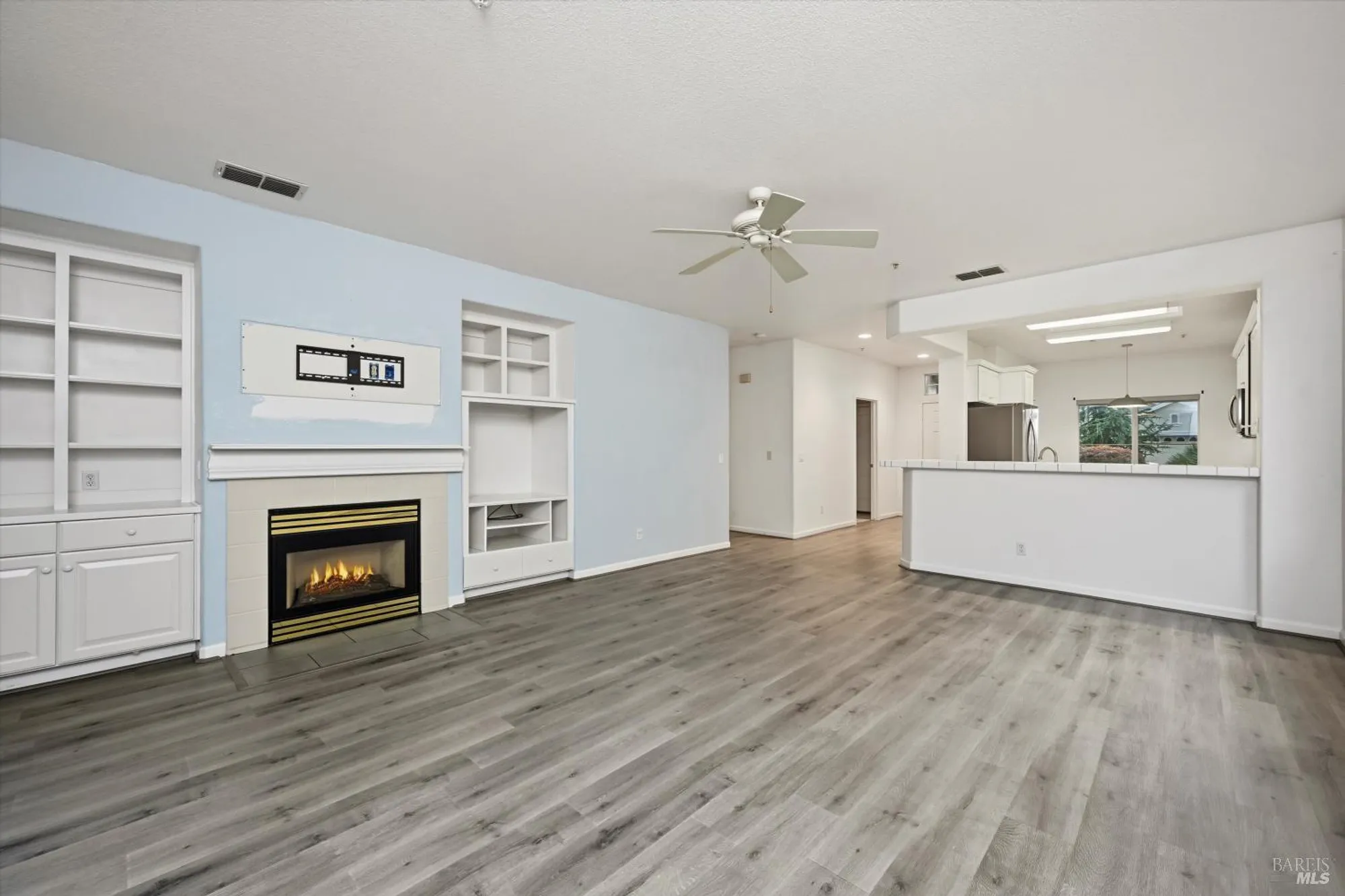 Property Slideshow image 34 of 40 | 124 wisteria cir, Cloverdale, CA, 95425