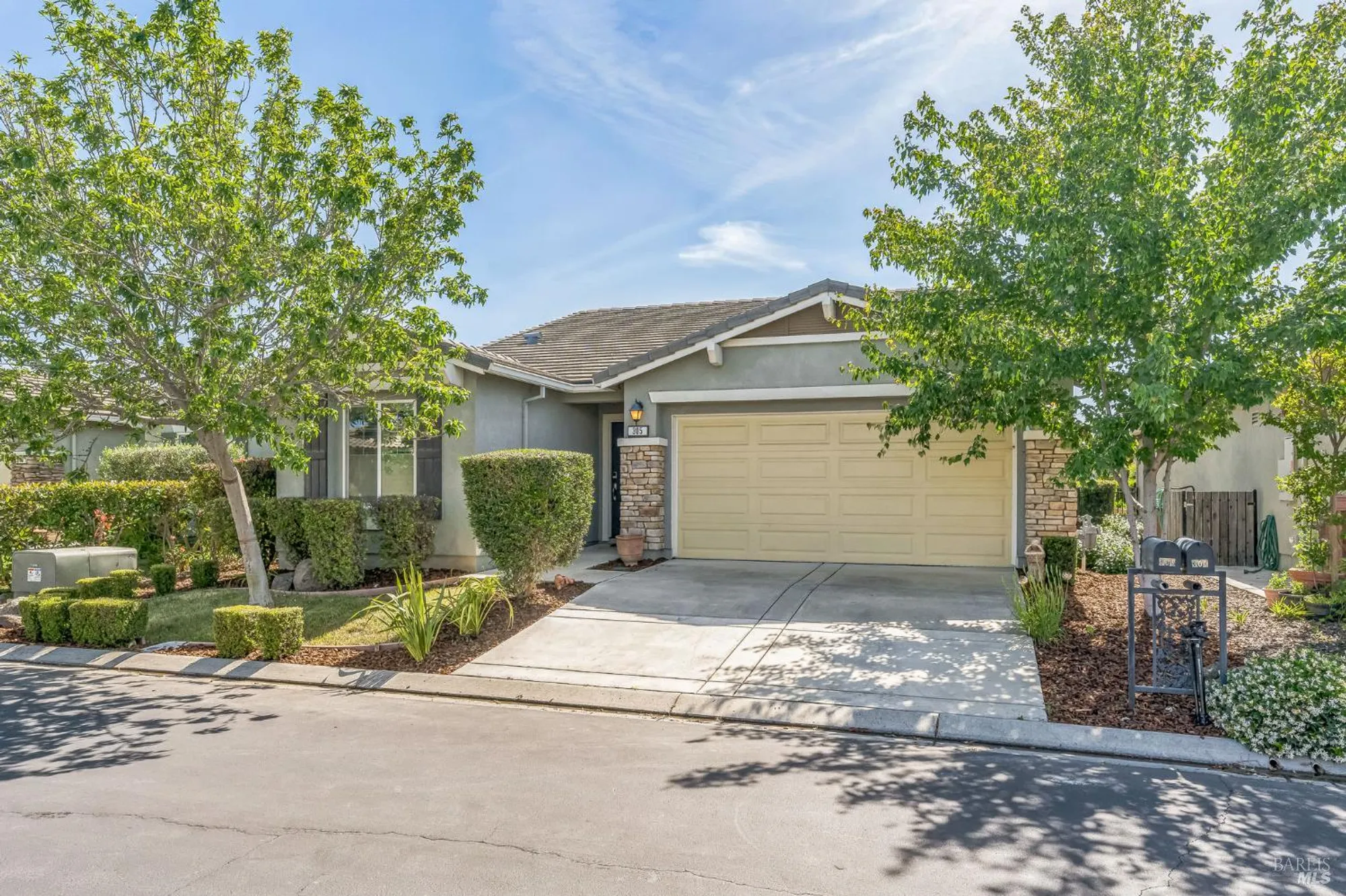 Property Slideshow image 1 of 30 | 305 birch ridge dr, Rio Vista, CA, 94571