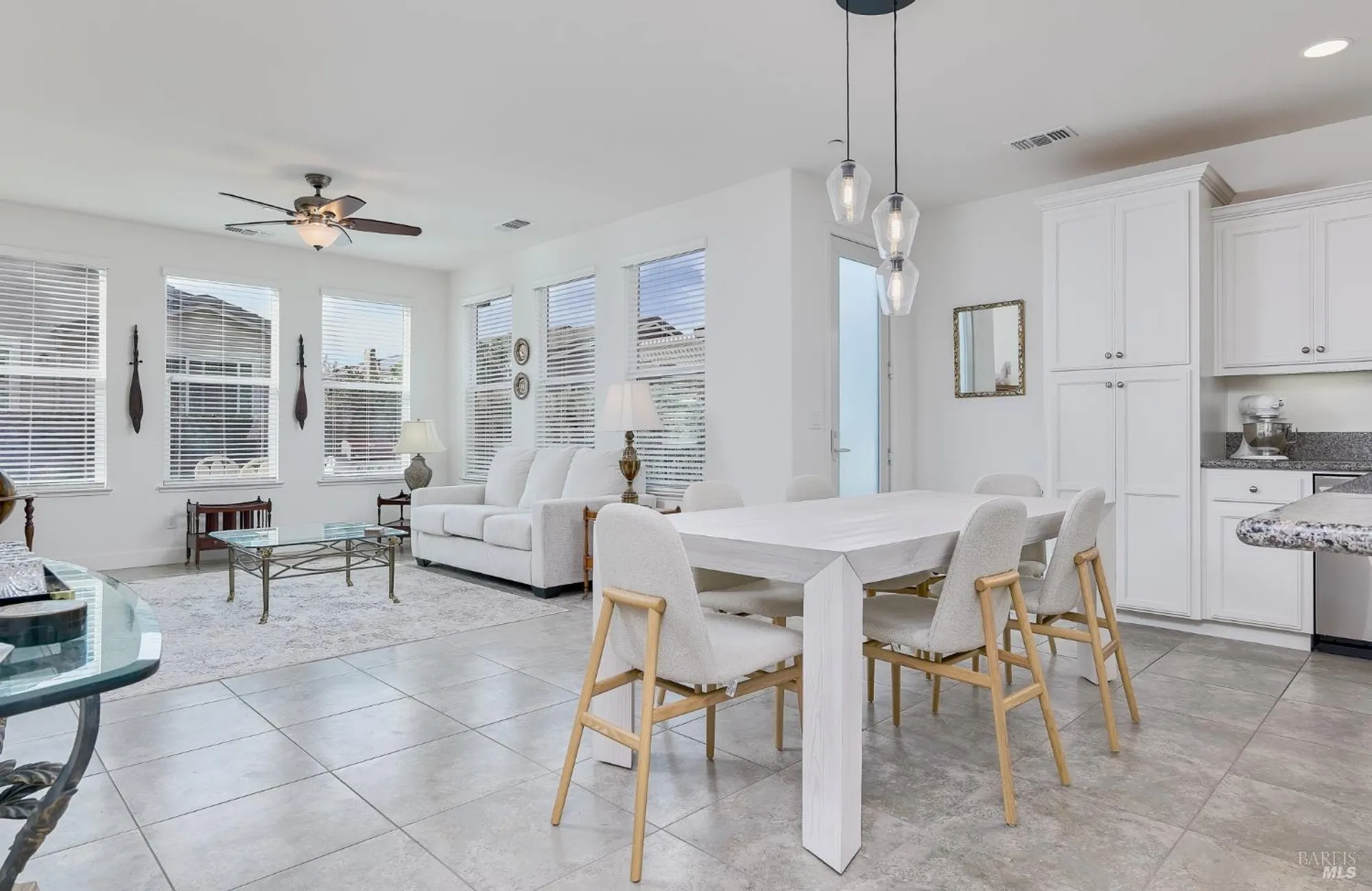 Property Slideshow image 7 of 27 | 640 waterwood dr, Rio Vista, CA, 94571