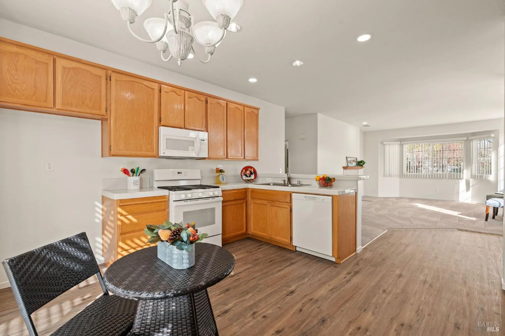 Property Slideshow image 10 of 68 | 732 summerset dr, Rio Vista, CA, 94571