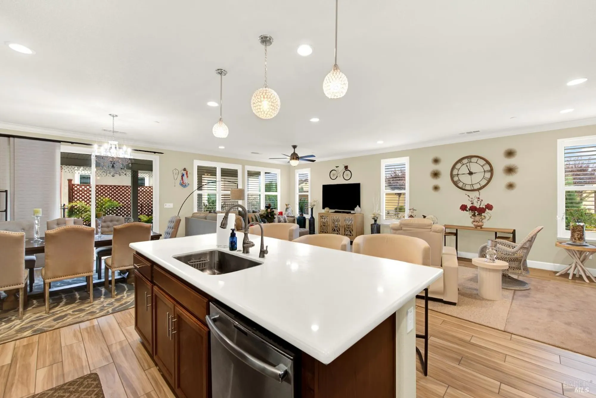 Property Slideshow image 22 of 68 | 503 mockingjay dr, Rio Vista, CA, 94571