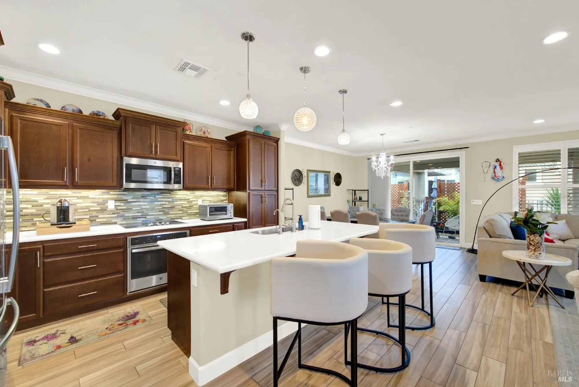 Property Slideshow image 19 of 68 | 503 mockingjay dr, Rio Vista, CA, 94571