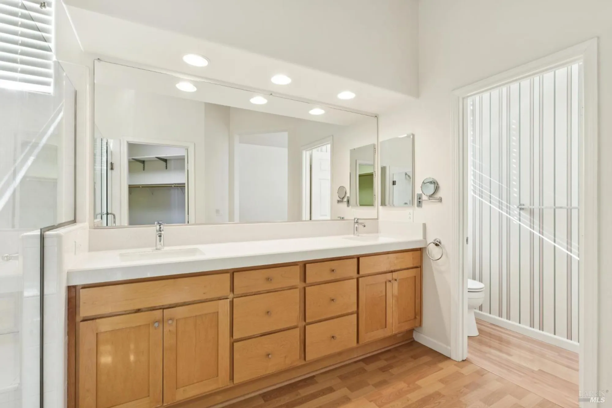 Property Slideshow image 29 of 47 | 6471 pine valley dr, Santa Rosa, CA, 95409