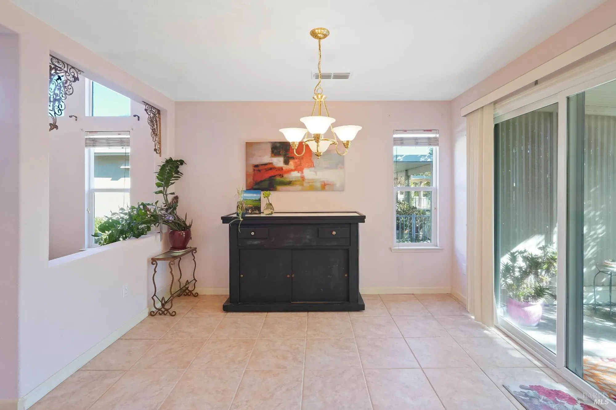 Property Slideshow image 23 of 49 | 320 spyglass dr, Rio Vista, CA, 94571