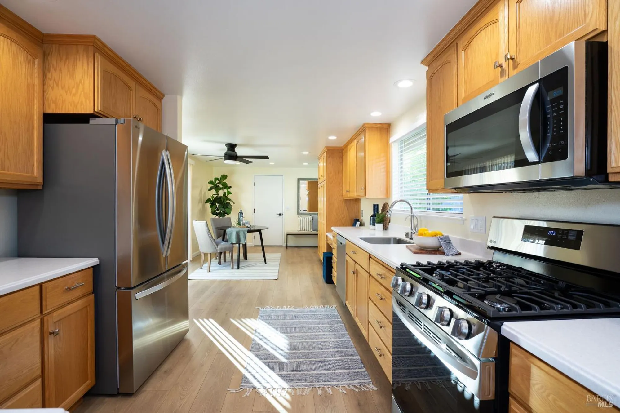 Property Slideshow image 4 of 65 | 6467 meadowridge dr, Santa Rosa, CA, 95409