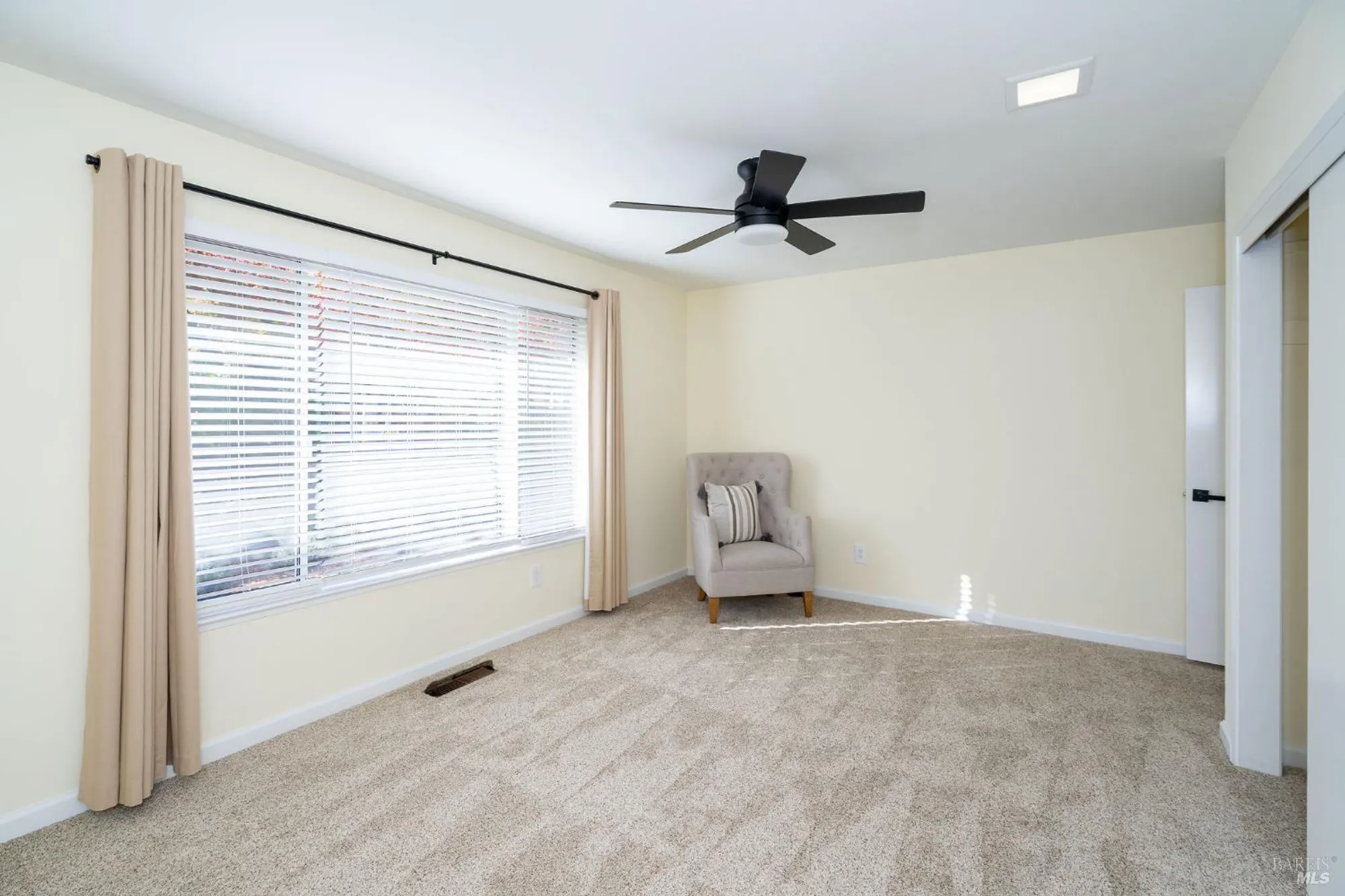 Property Slideshow image 6 of 65 | 6467 meadowridge dr, Santa Rosa, CA, 95409