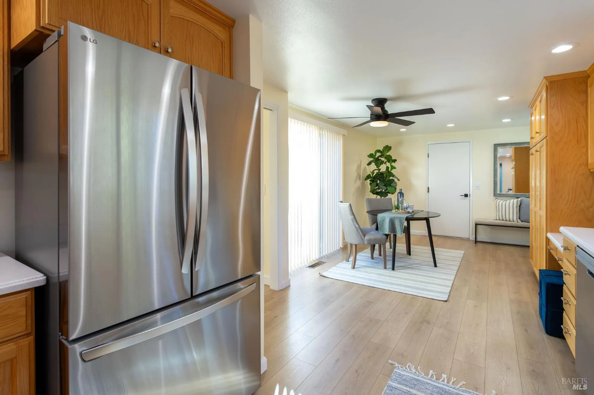 Property Slideshow image 26 of 65 | 6467 meadowridge dr, Santa Rosa, CA, 95409