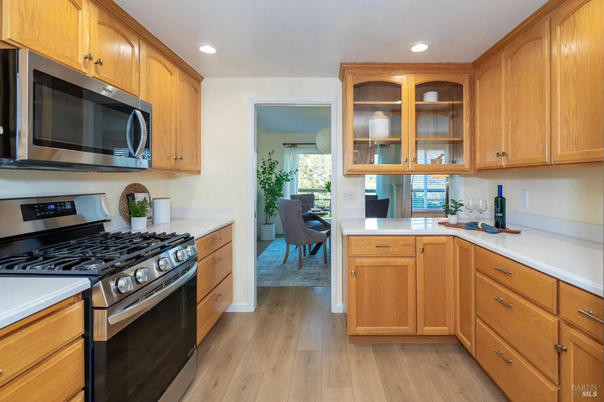 Property Slideshow image 24 of 65 | 6467 meadowridge dr, Santa Rosa, CA, 95409