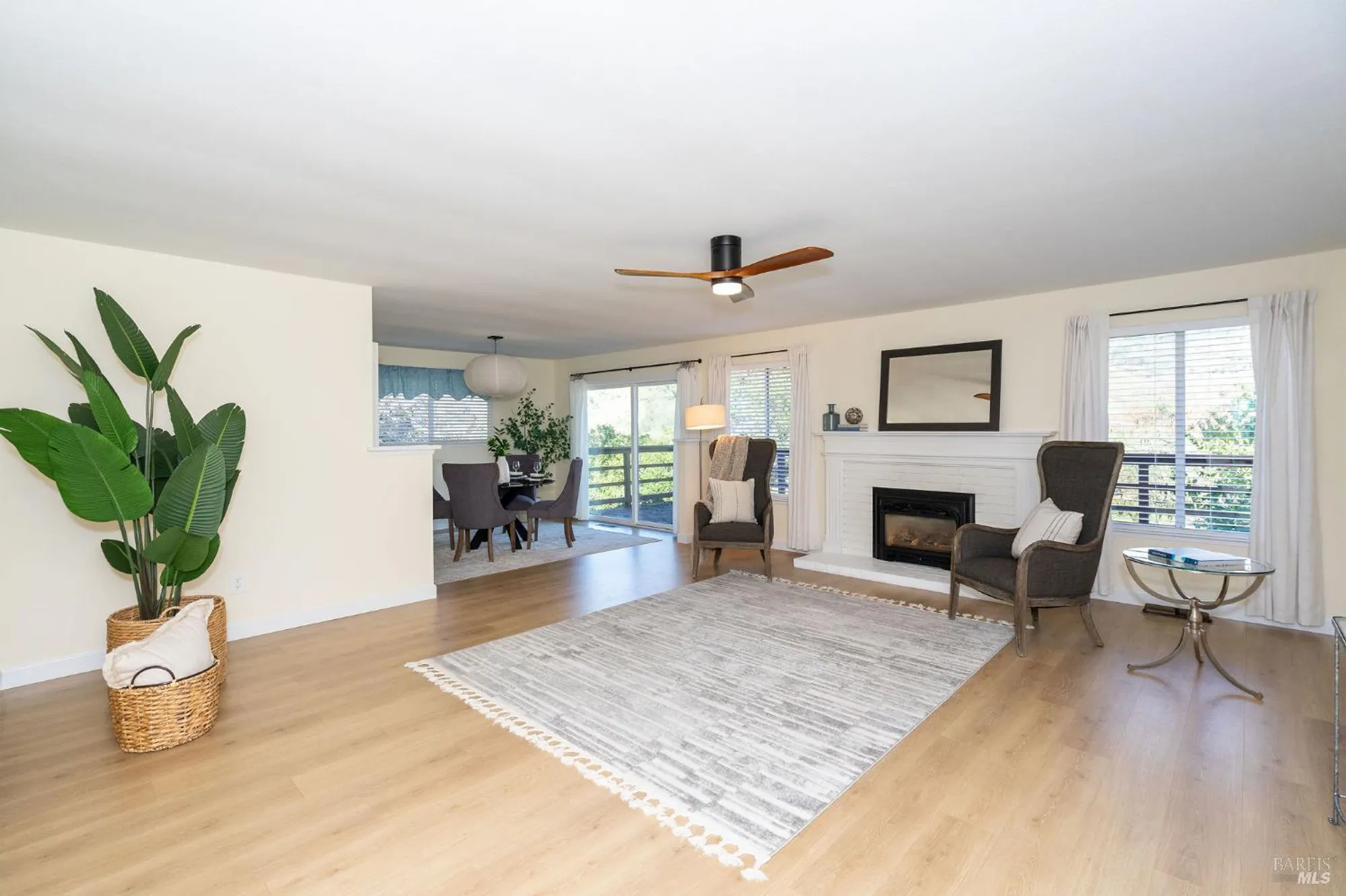 Property Slideshow image 2 of 65 | 6467 meadowridge dr, Santa Rosa, CA, 95409