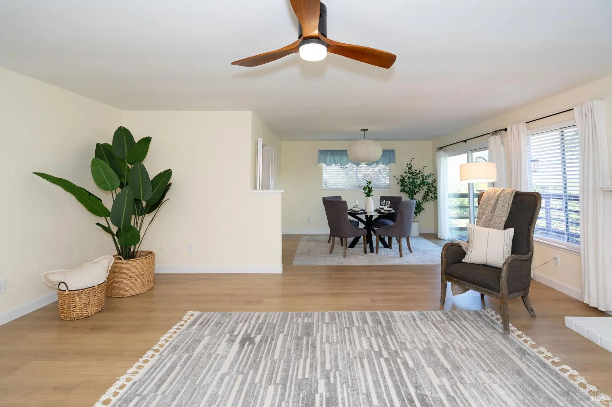 Property Slideshow image 20 of 65 | 6467 meadowridge dr, Santa Rosa, CA, 95409