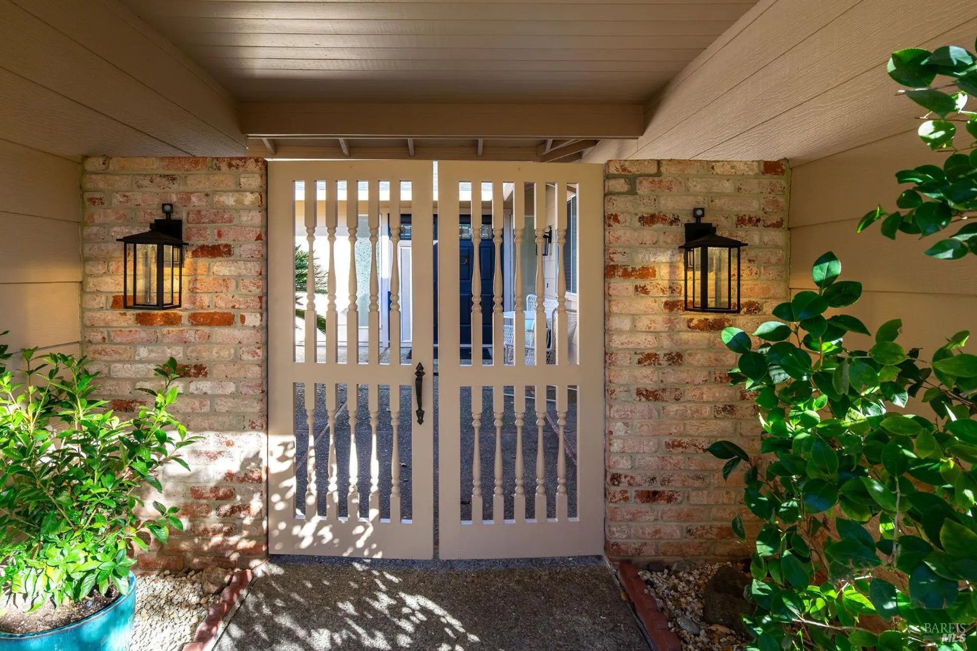 Property Slideshow image 12 of 65 | 6467 meadowridge dr, Santa Rosa, CA, 95409