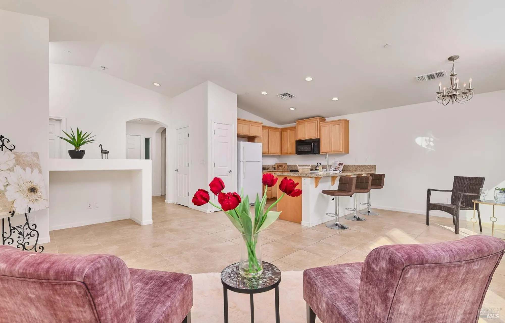 Property Slideshow image 2 of 21 | 504 silver ridge dr, Rio Vista, CA, 94571