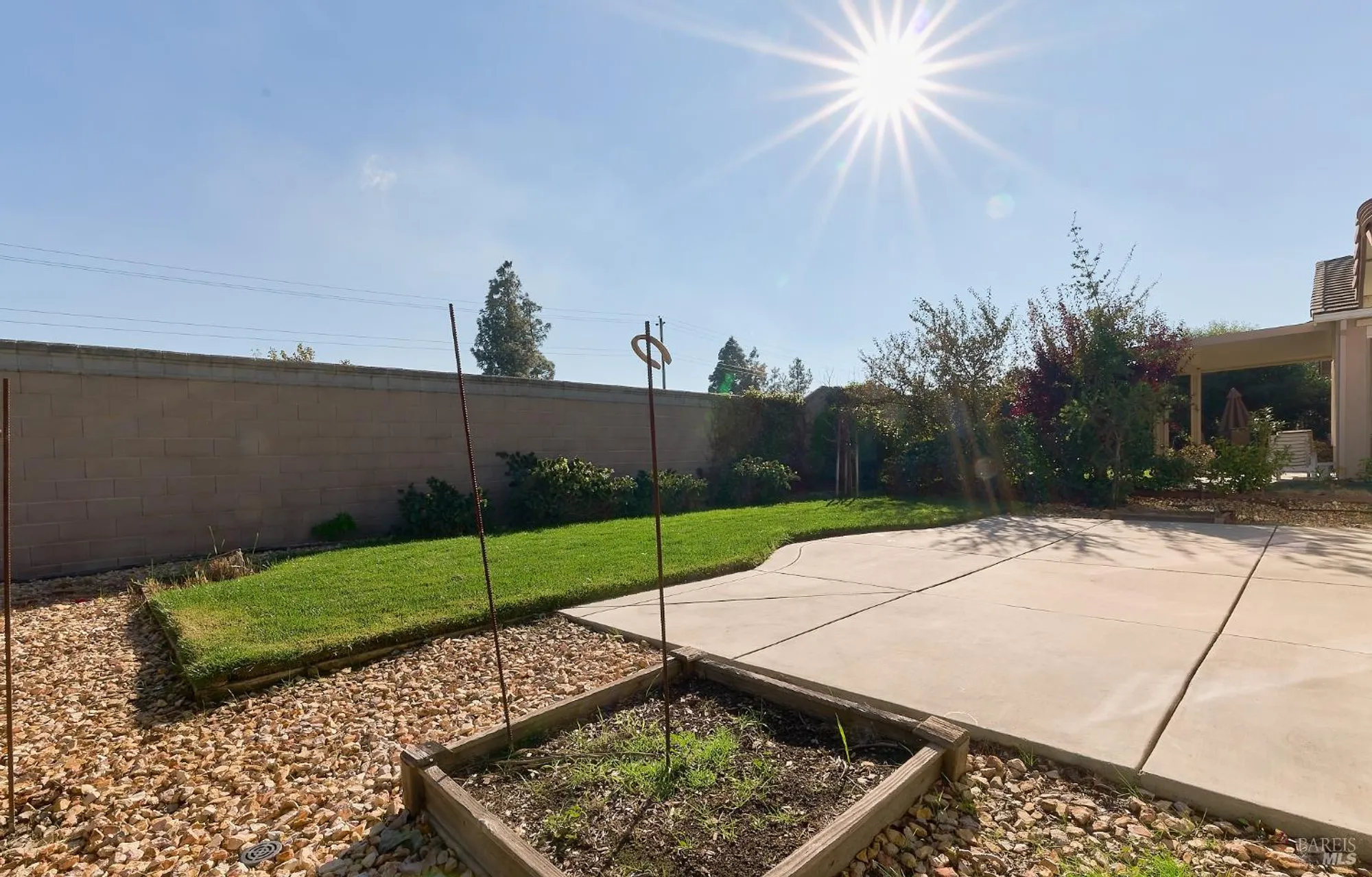 Property Slideshow image 19 of 21 | 504 silver ridge dr, Rio Vista, CA, 94571