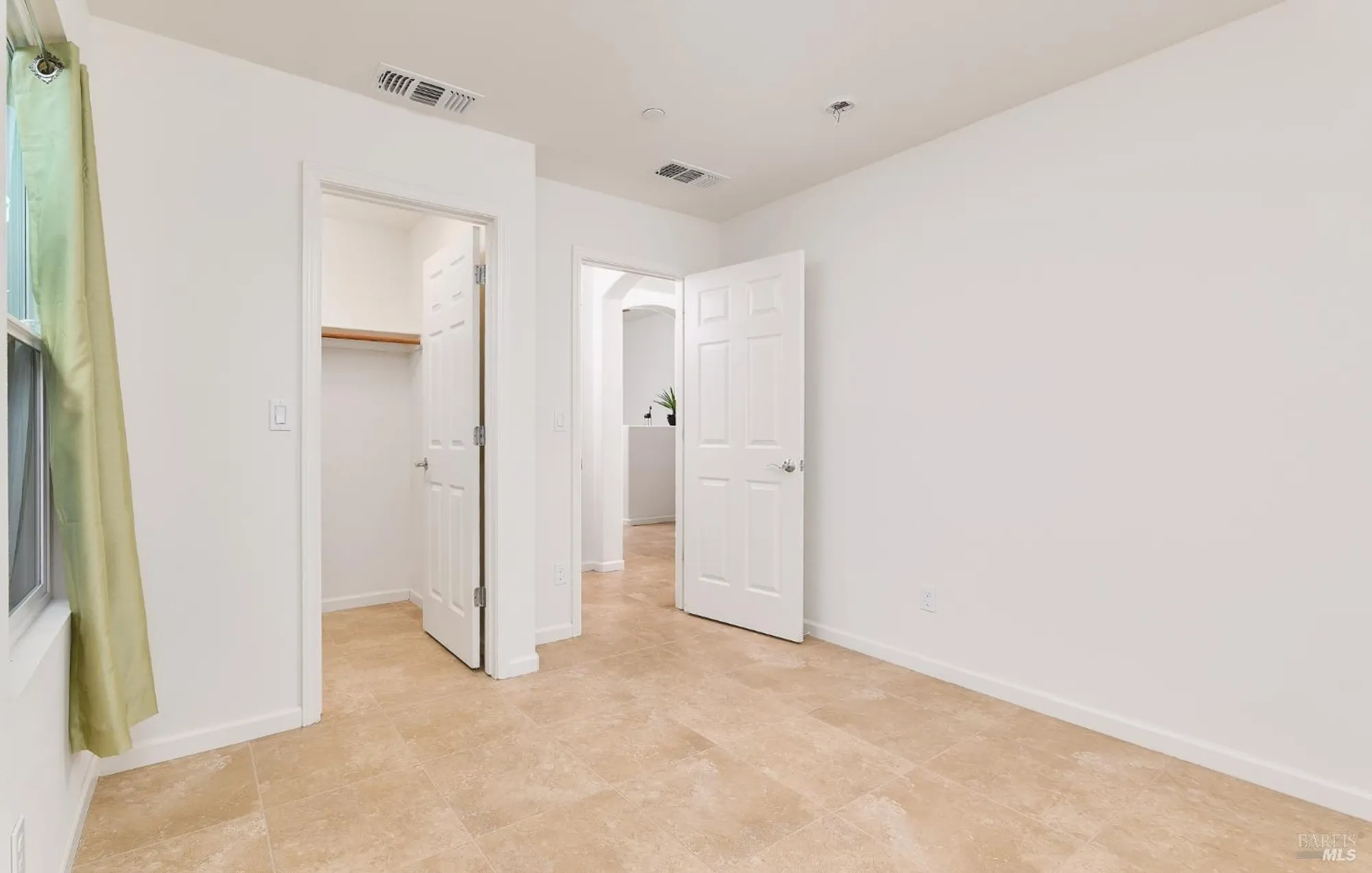 Property Slideshow image 15 of 21 | 504 silver ridge dr, Rio Vista, CA, 94571