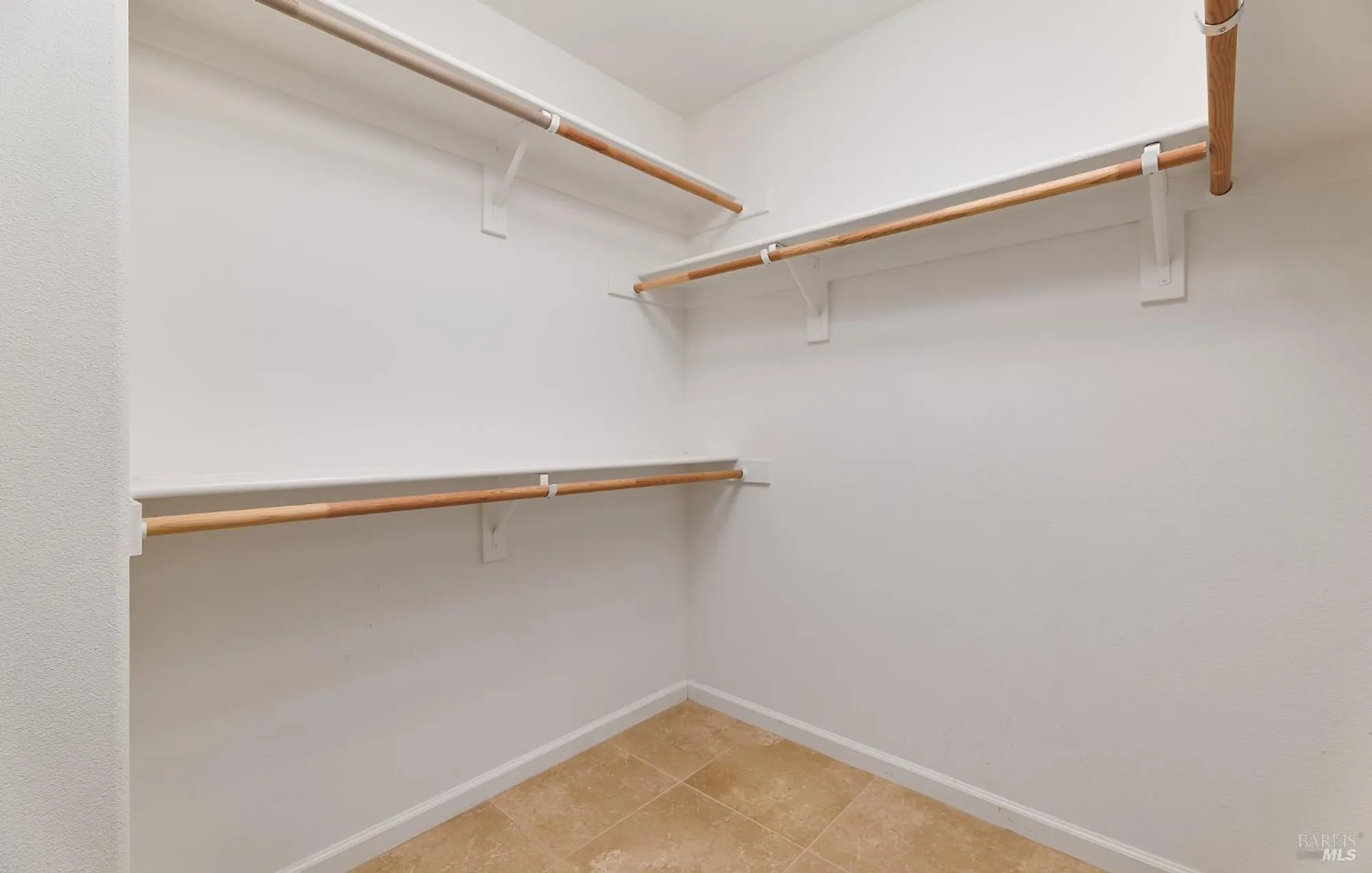 Property Slideshow image 13 of 21 | 504 silver ridge dr, Rio Vista, CA, 94571