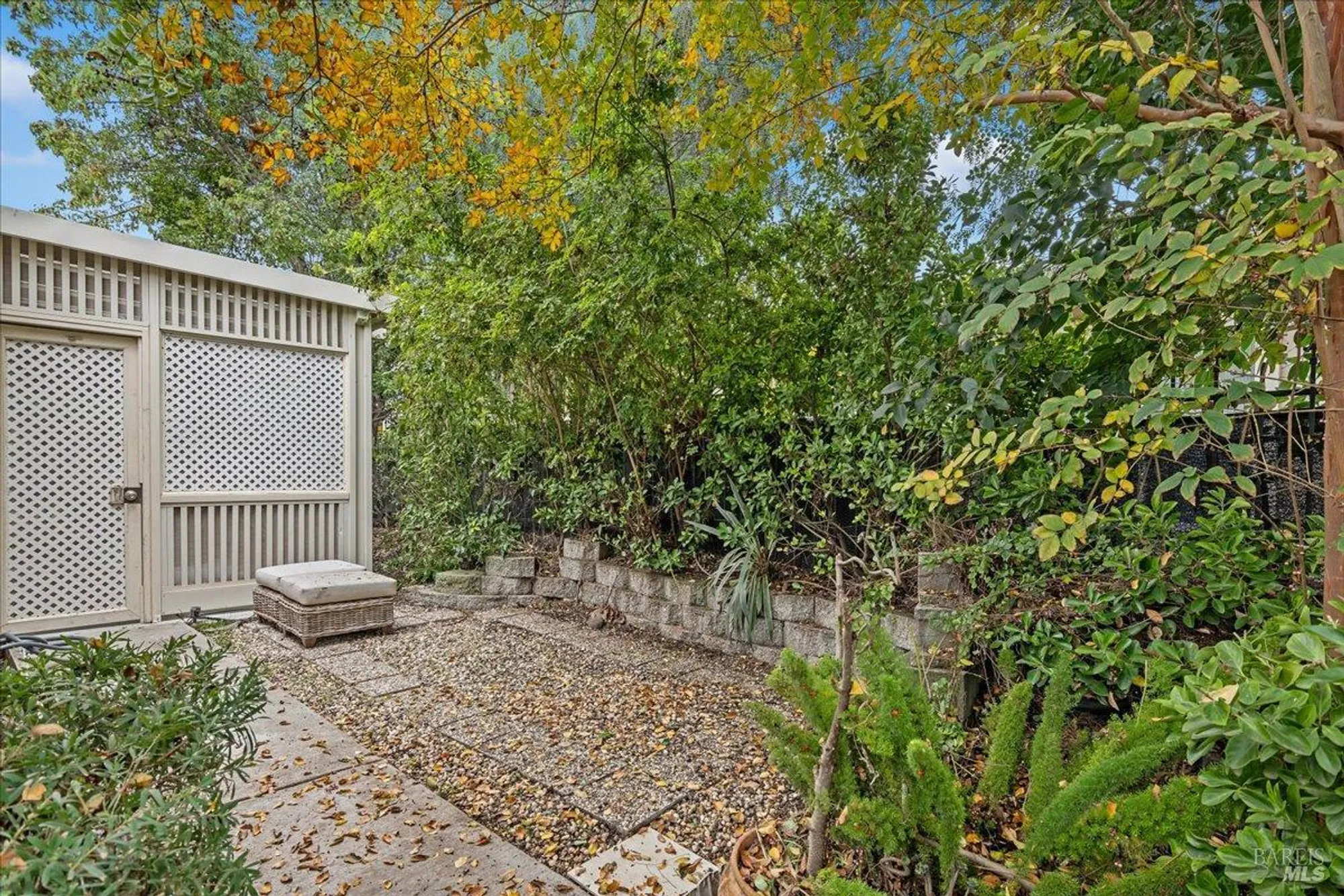 Property Slideshow image 30 of 55 | 328 colonial way, Rio Vista, CA, 94571