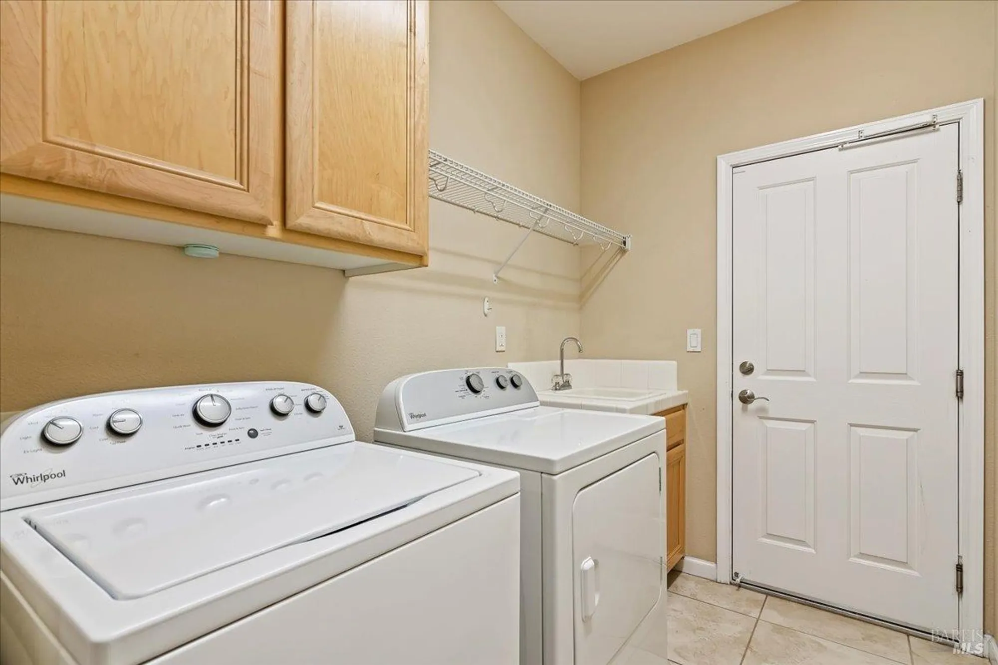 Property Slideshow image 26 of 55 | 328 colonial way, Rio Vista, CA, 94571