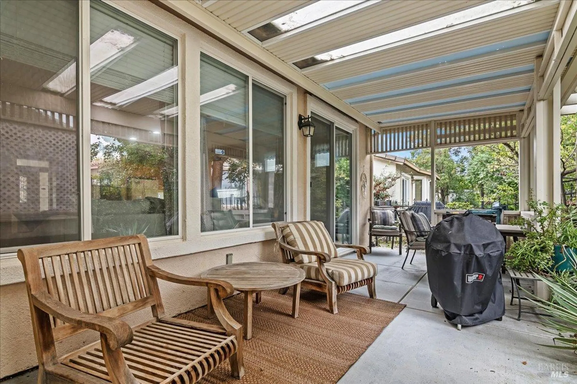 Property Slideshow image 28 of 55 | 328 colonial way, Rio Vista, CA, 94571