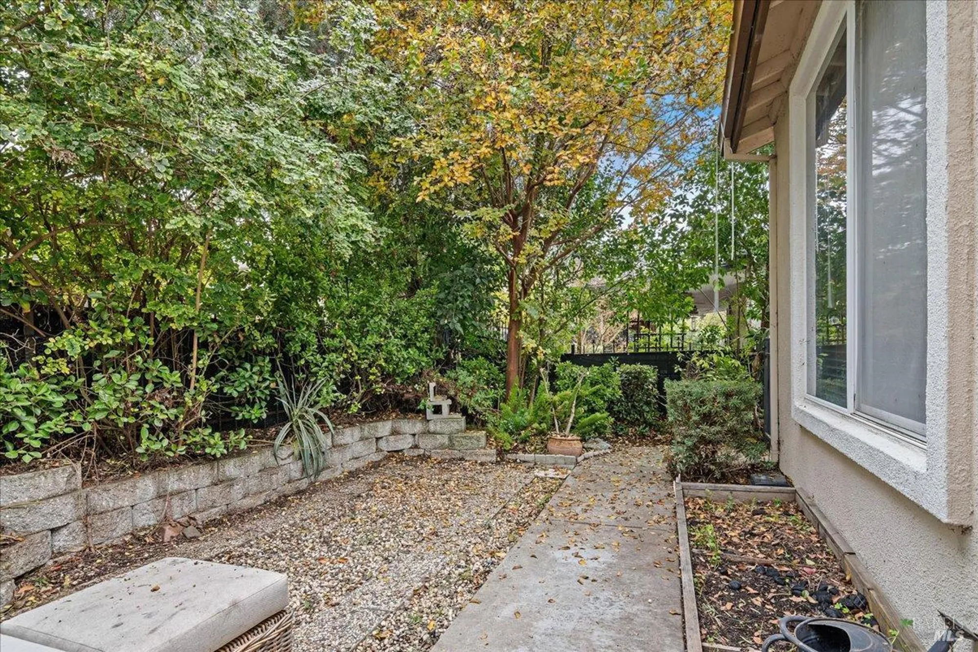 Property Slideshow image 29 of 55 | 328 colonial way, Rio Vista, CA, 94571