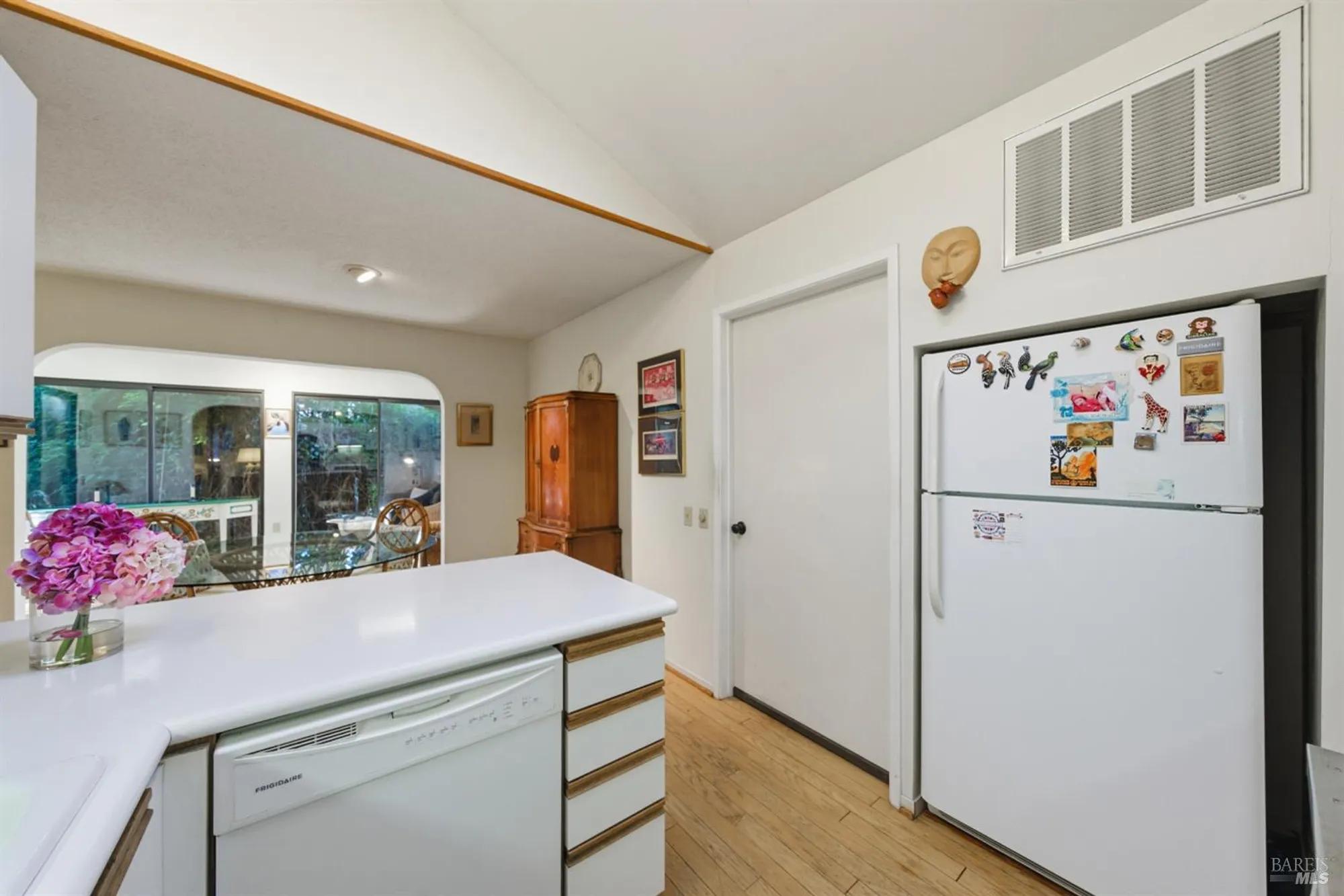 Property Slideshow image 13 of 31 | 1339 mission dr, Sonoma, CA, 95476