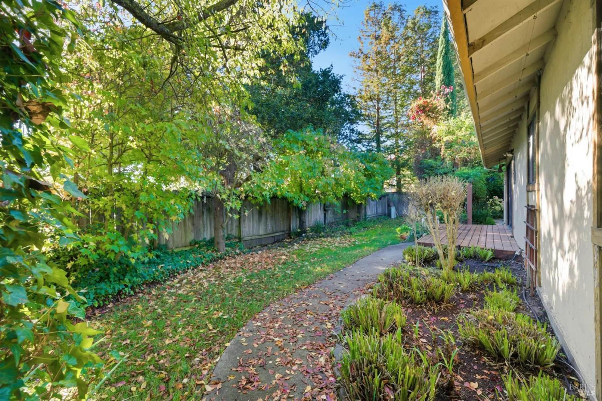 Property Slideshow image 23 of 31 | 1339 mission dr, Sonoma, CA, 95476