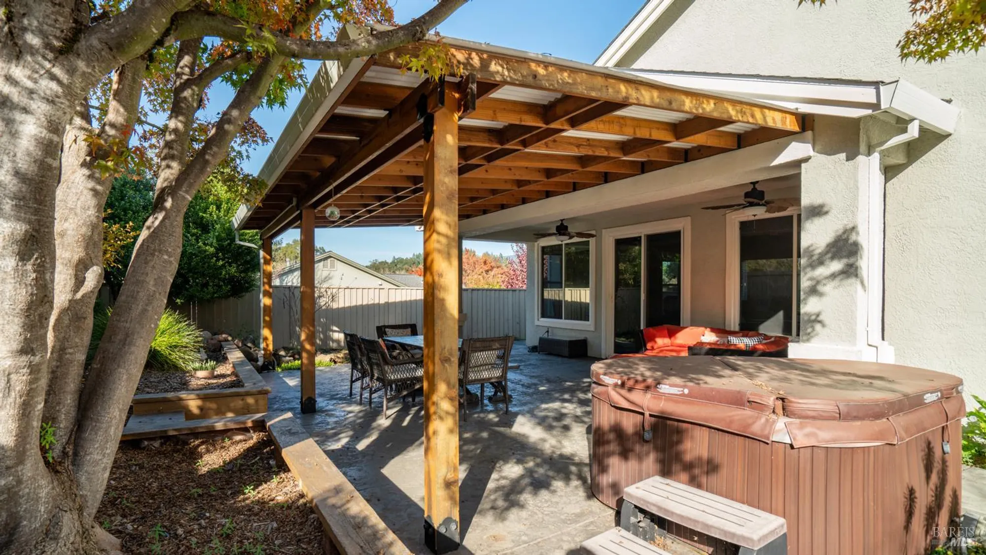 Property Slideshow image 12 of 50 | 303 clover springs dr, Cloverdale, CA, 95425