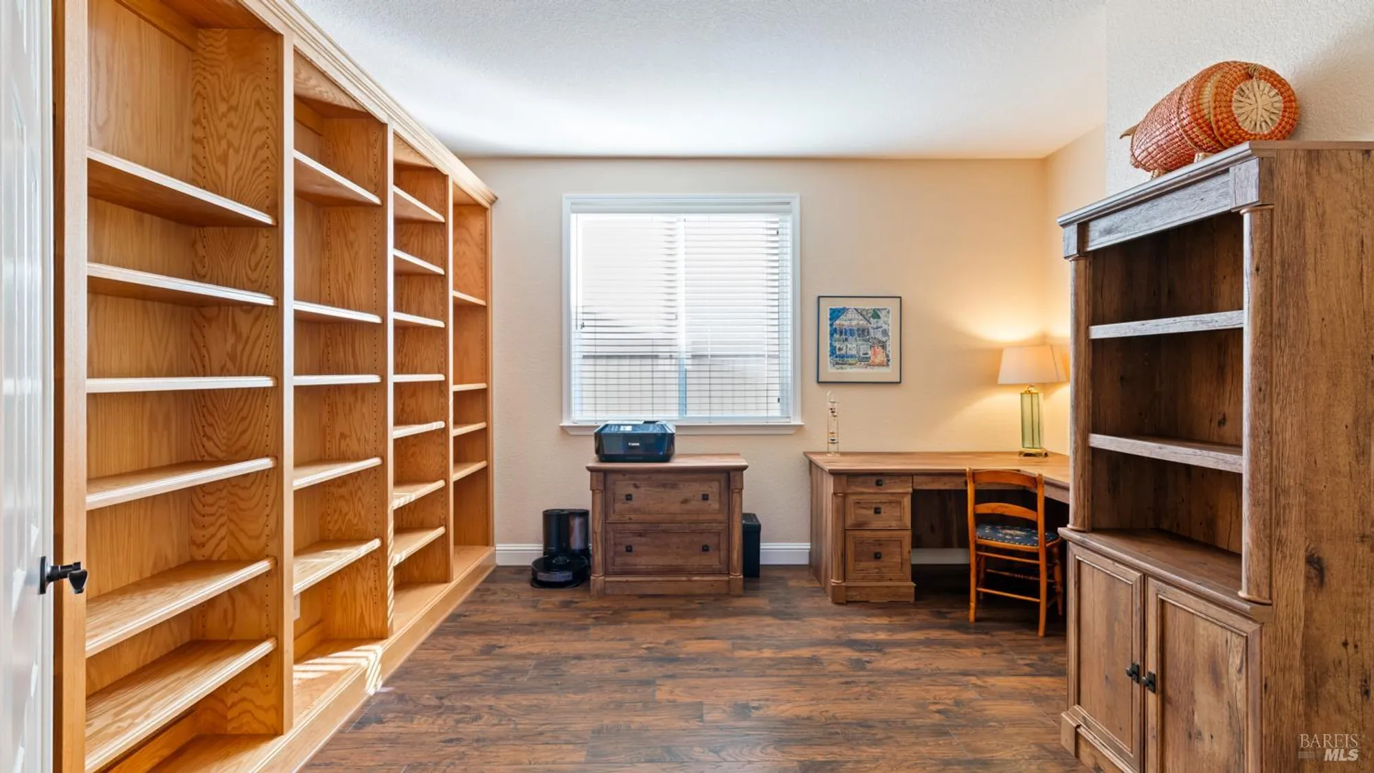 Property Slideshow image 31 of 50 | 303 clover springs dr, Cloverdale, CA, 95425