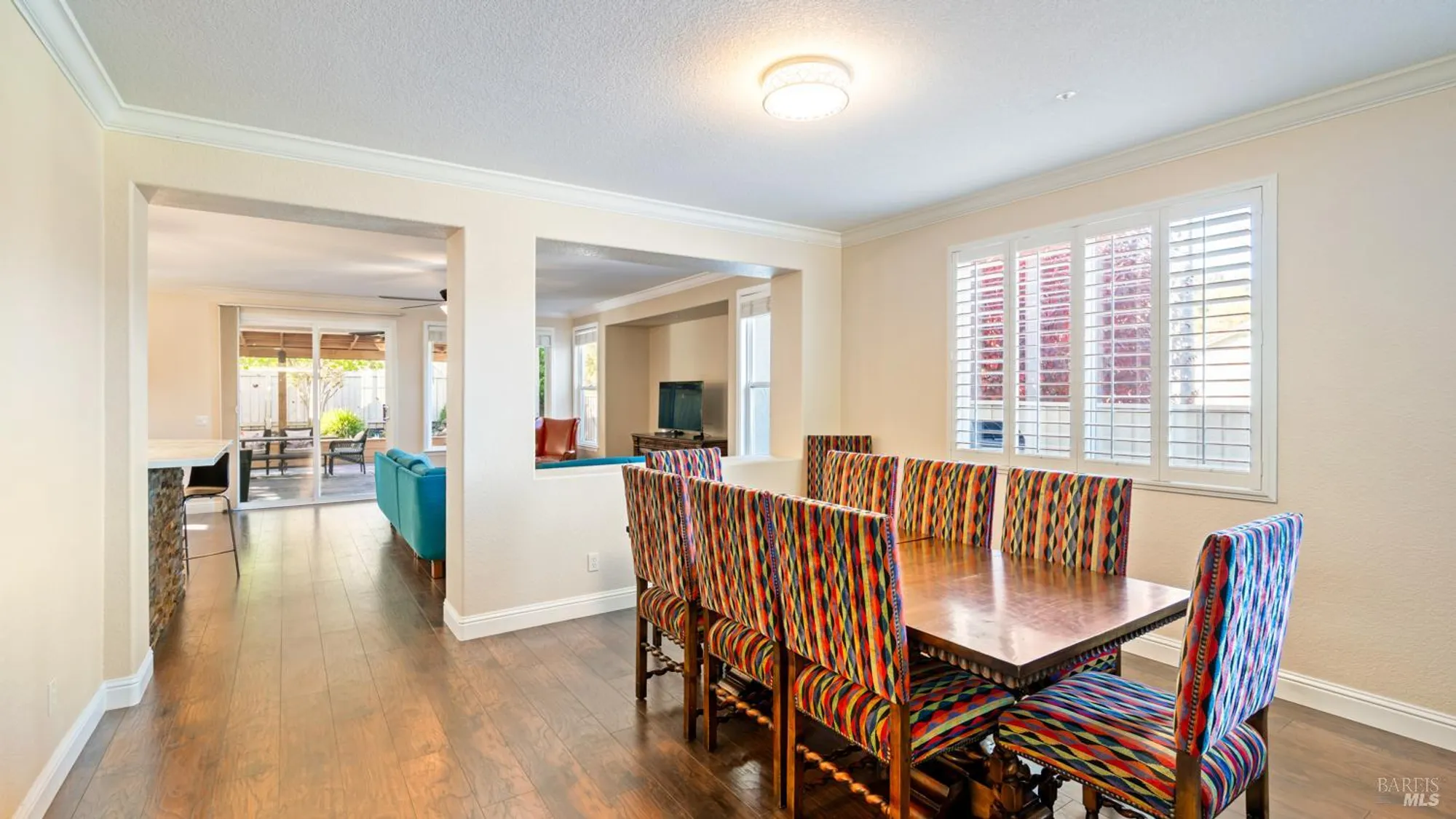 Property Slideshow image 17 of 50 | 303 clover springs dr, Cloverdale, CA, 95425