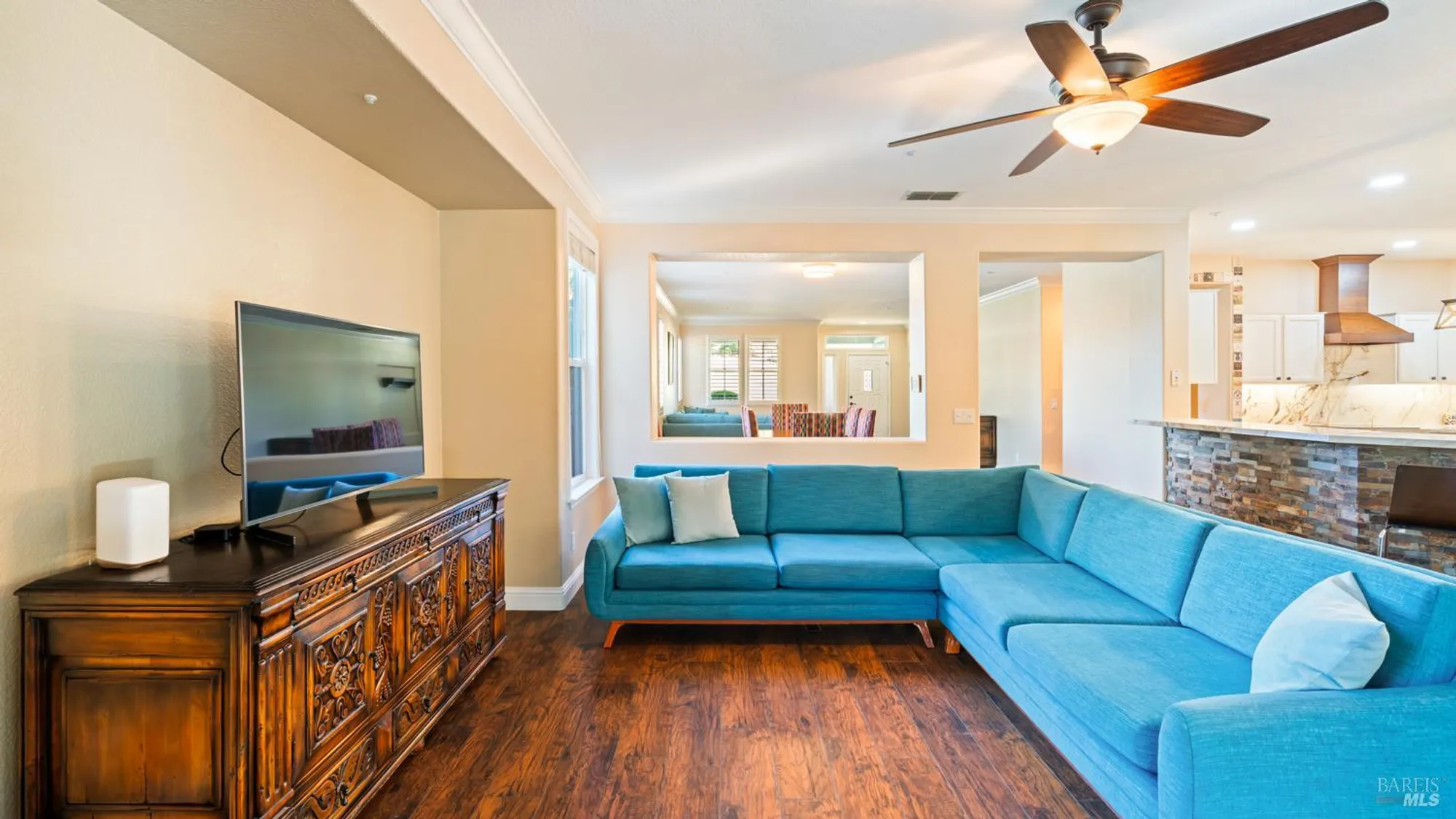 Property Slideshow image 23 of 50 | 303 clover springs dr, Cloverdale, CA, 95425