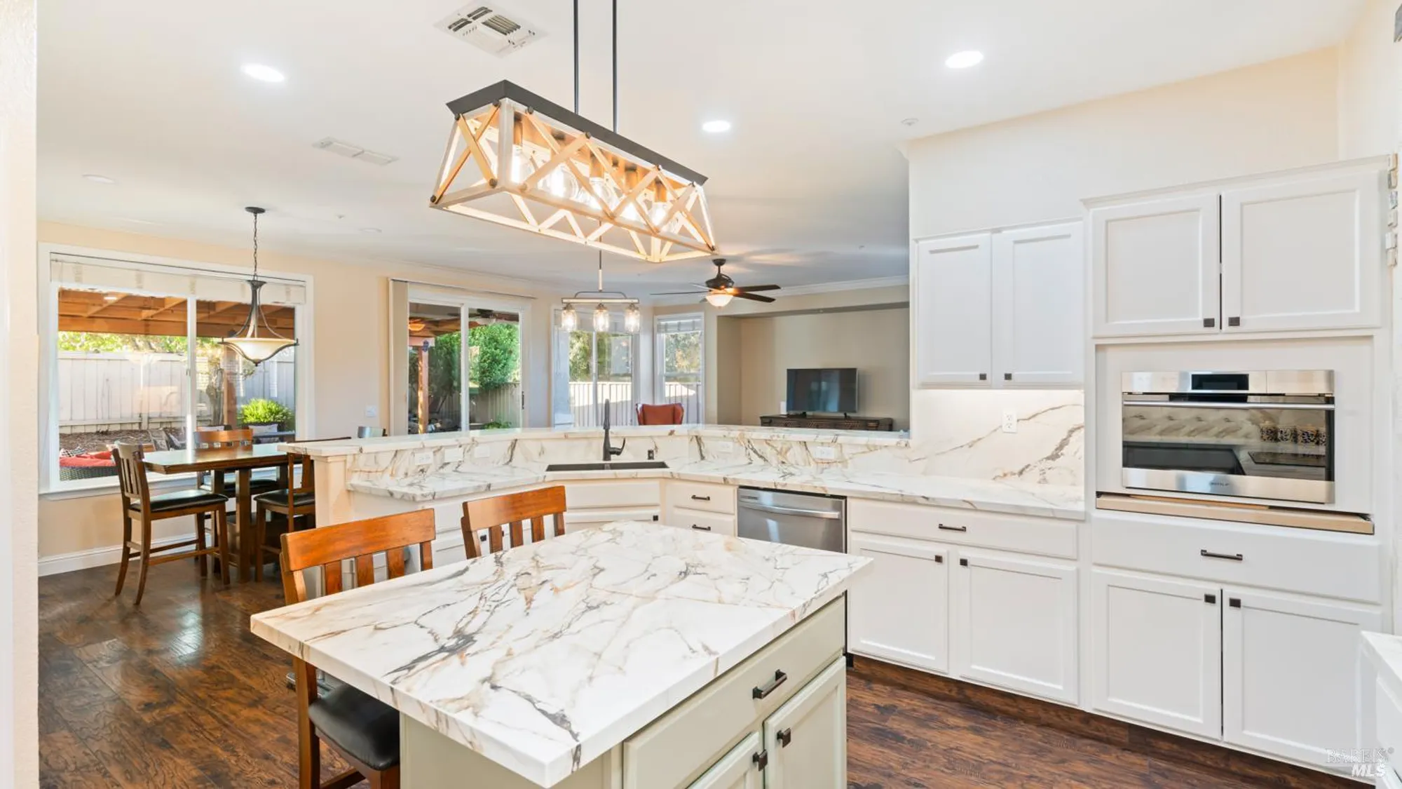 Property Slideshow image 29 of 50 | 303 clover springs dr, Cloverdale, CA, 95425