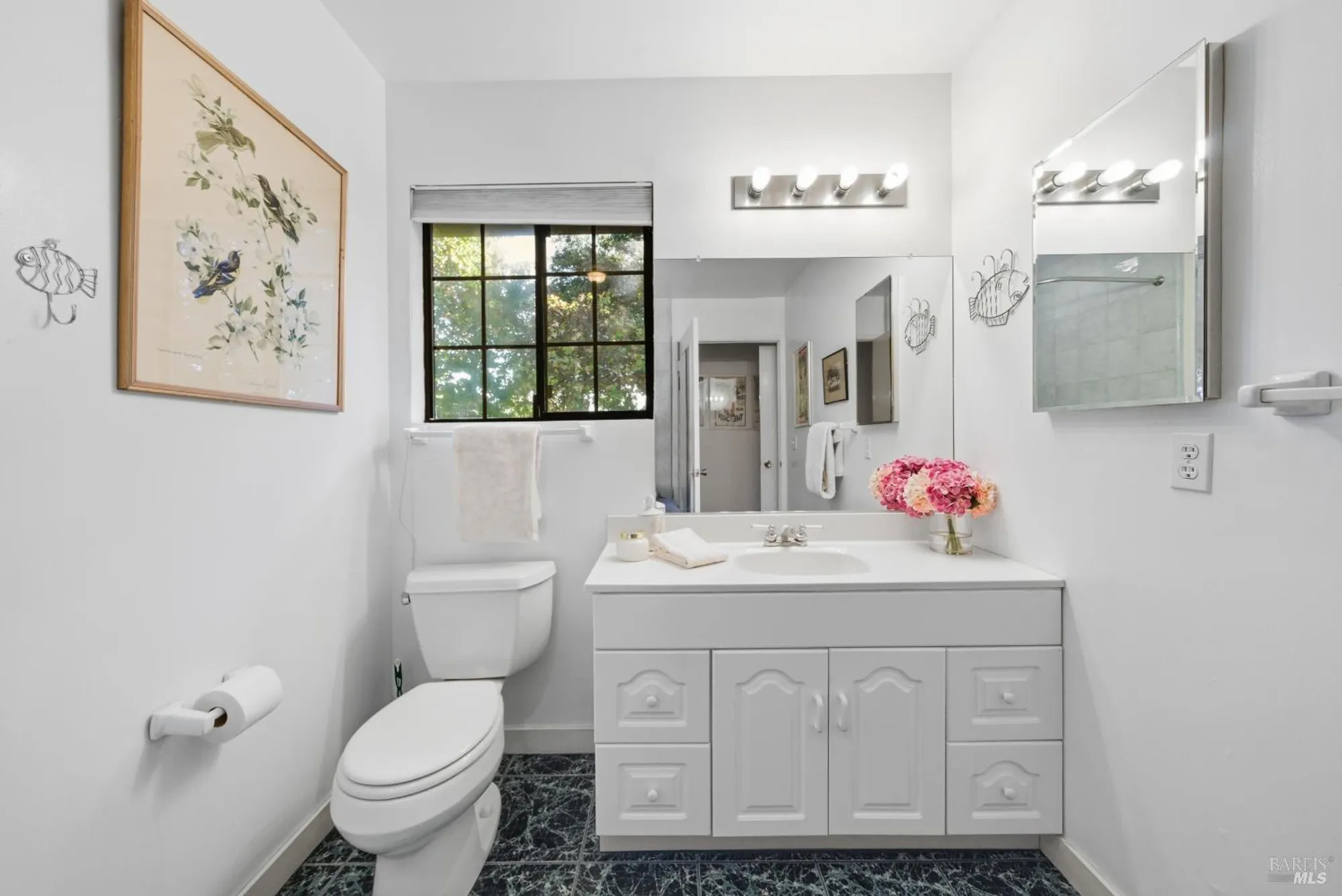 Property Slideshow image 20 of 31 | 1339 mission dr, Sonoma, CA, 95476