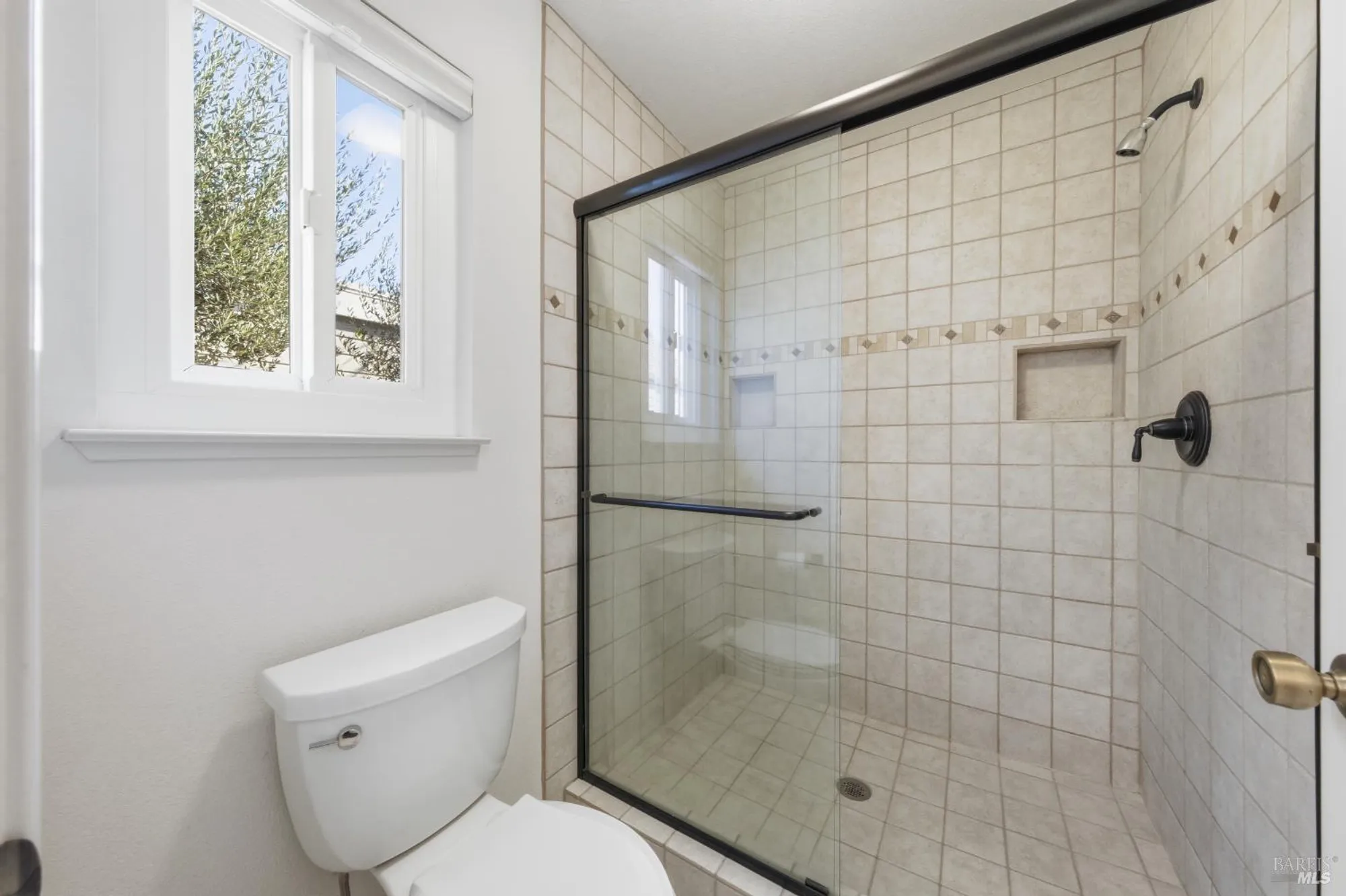 Property Slideshow image 36 of 53 | 679 lobelia ct, Sonoma, CA, 95476