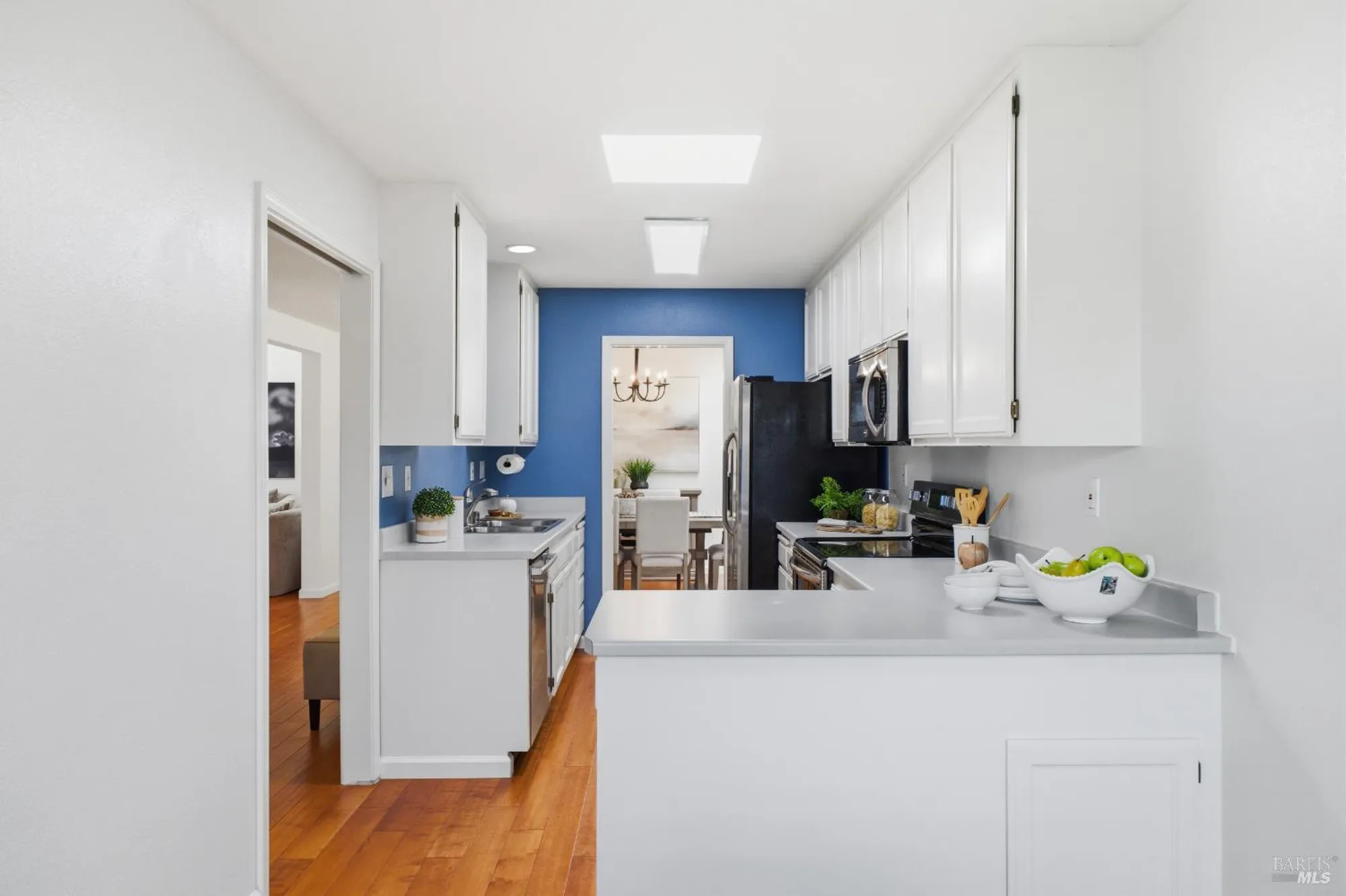 Property Slideshow image 8 of 53 | 679 lobelia ct, Sonoma, CA, 95476