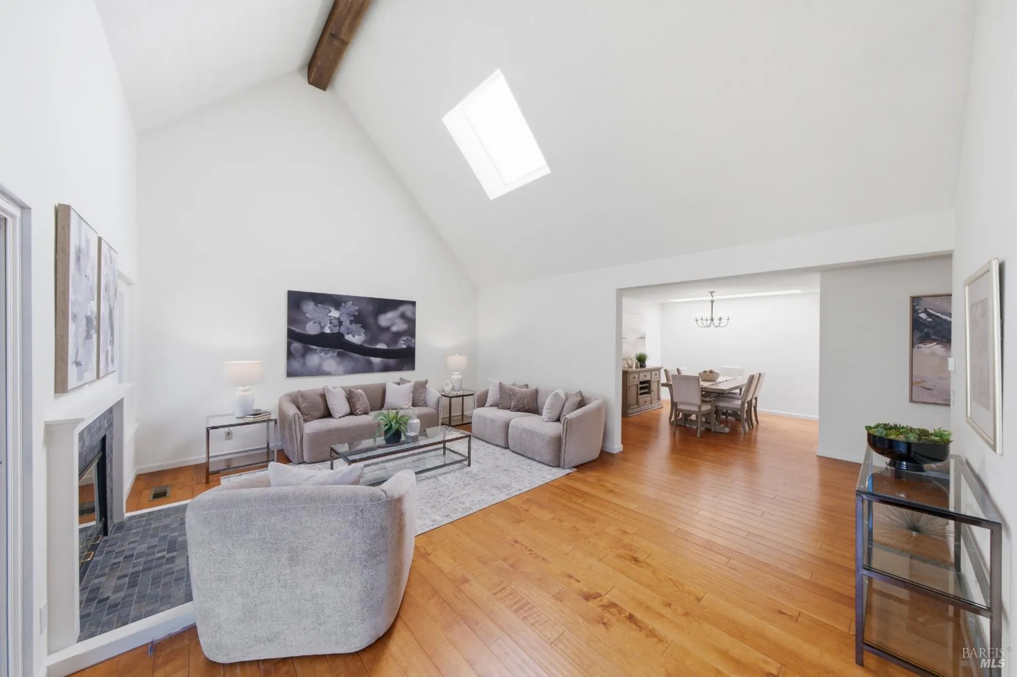 Property Slideshow image 21 of 53 | 679 lobelia ct, Sonoma, CA, 95476