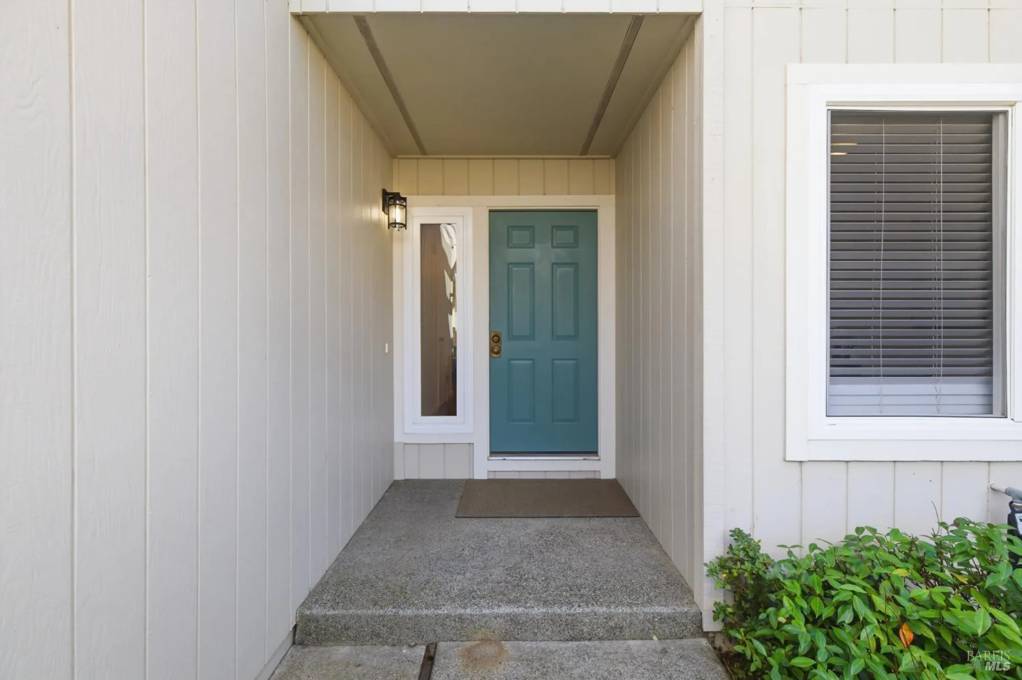 Property Slideshow image 6 of 53 | 679 lobelia ct, Sonoma, CA, 95476