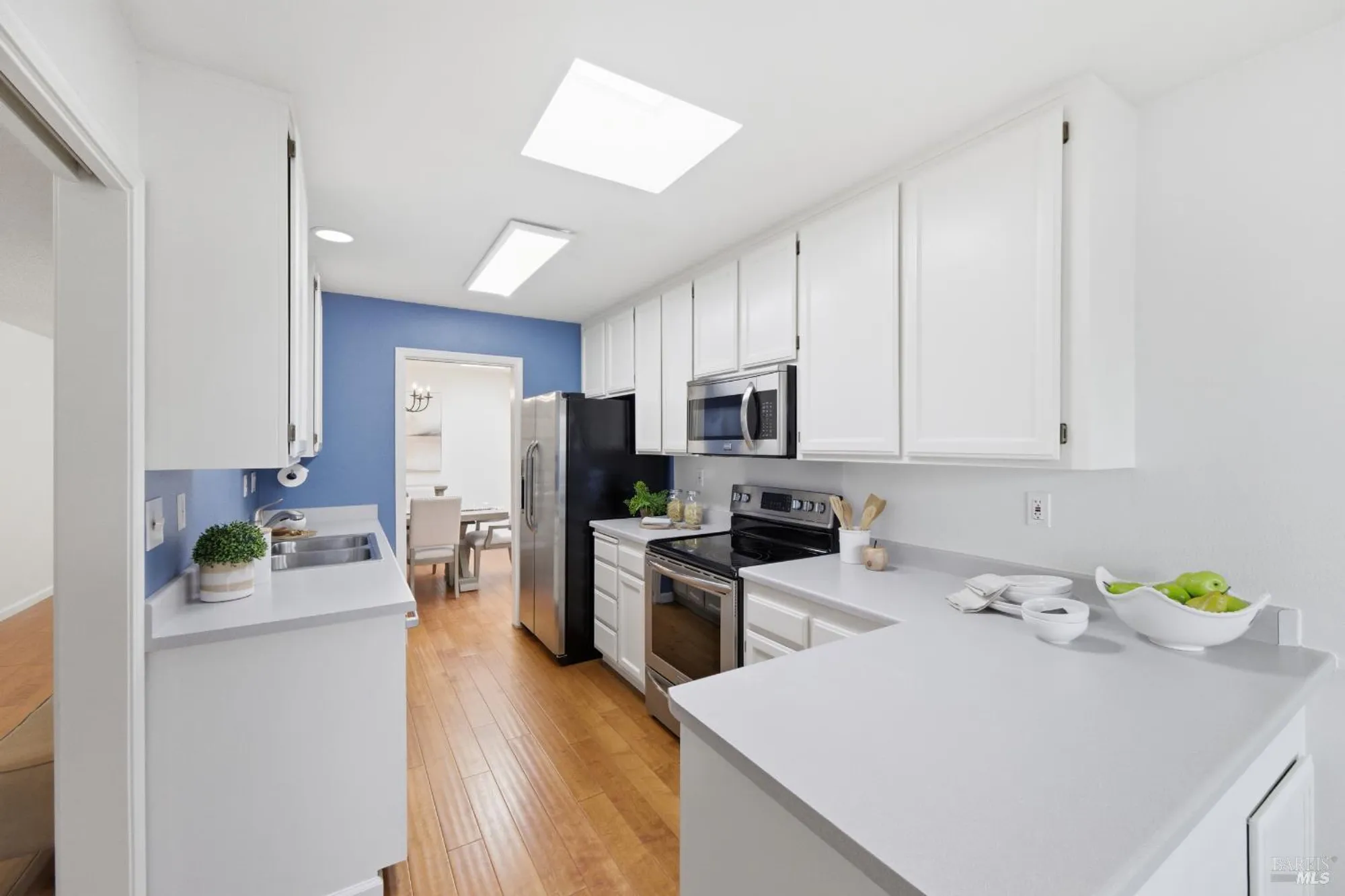 Property Slideshow image 9 of 53 | 679 lobelia ct, Sonoma, CA, 95476