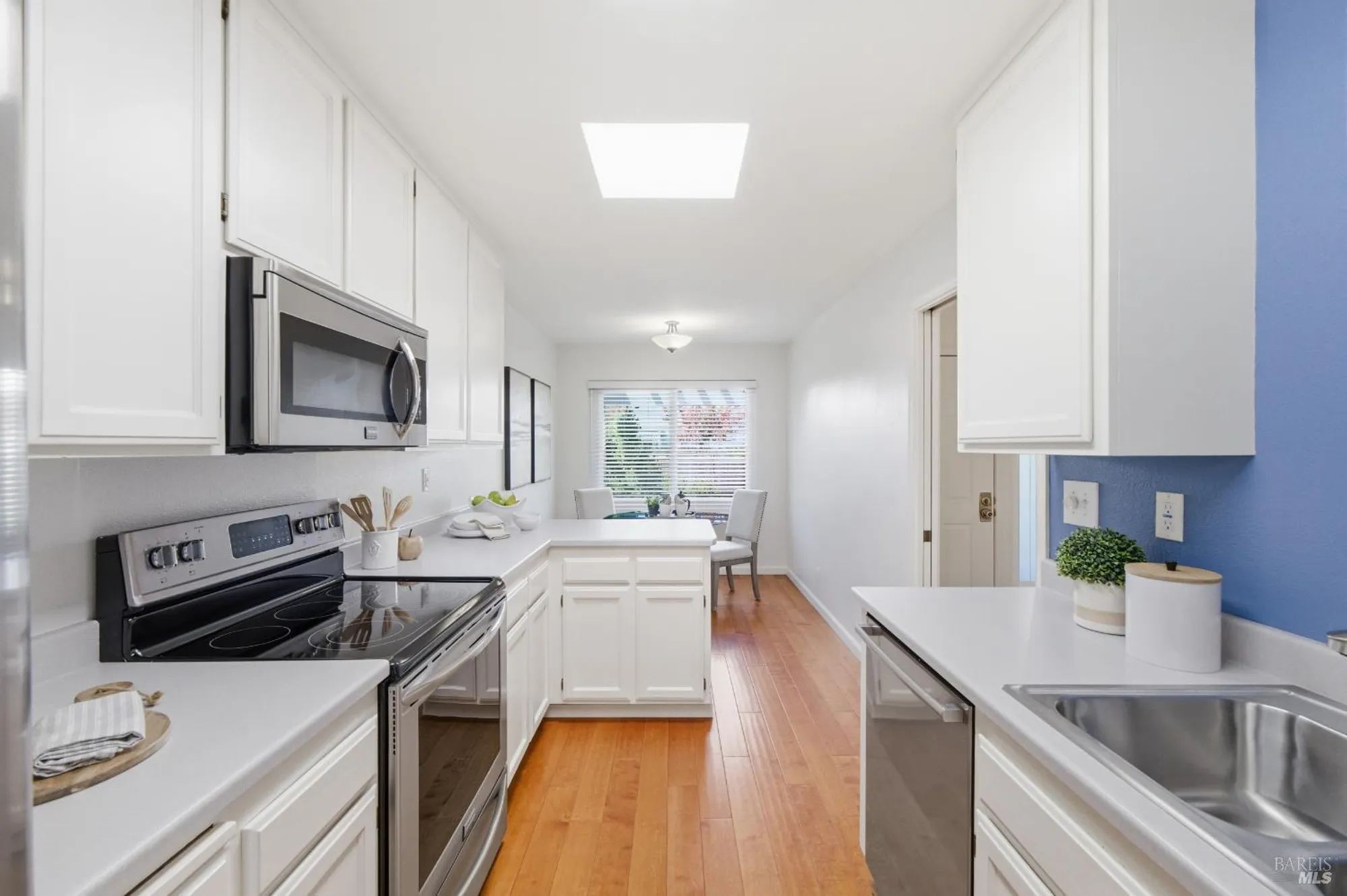 Property Slideshow image 10 of 53 | 679 lobelia ct, Sonoma, CA, 95476